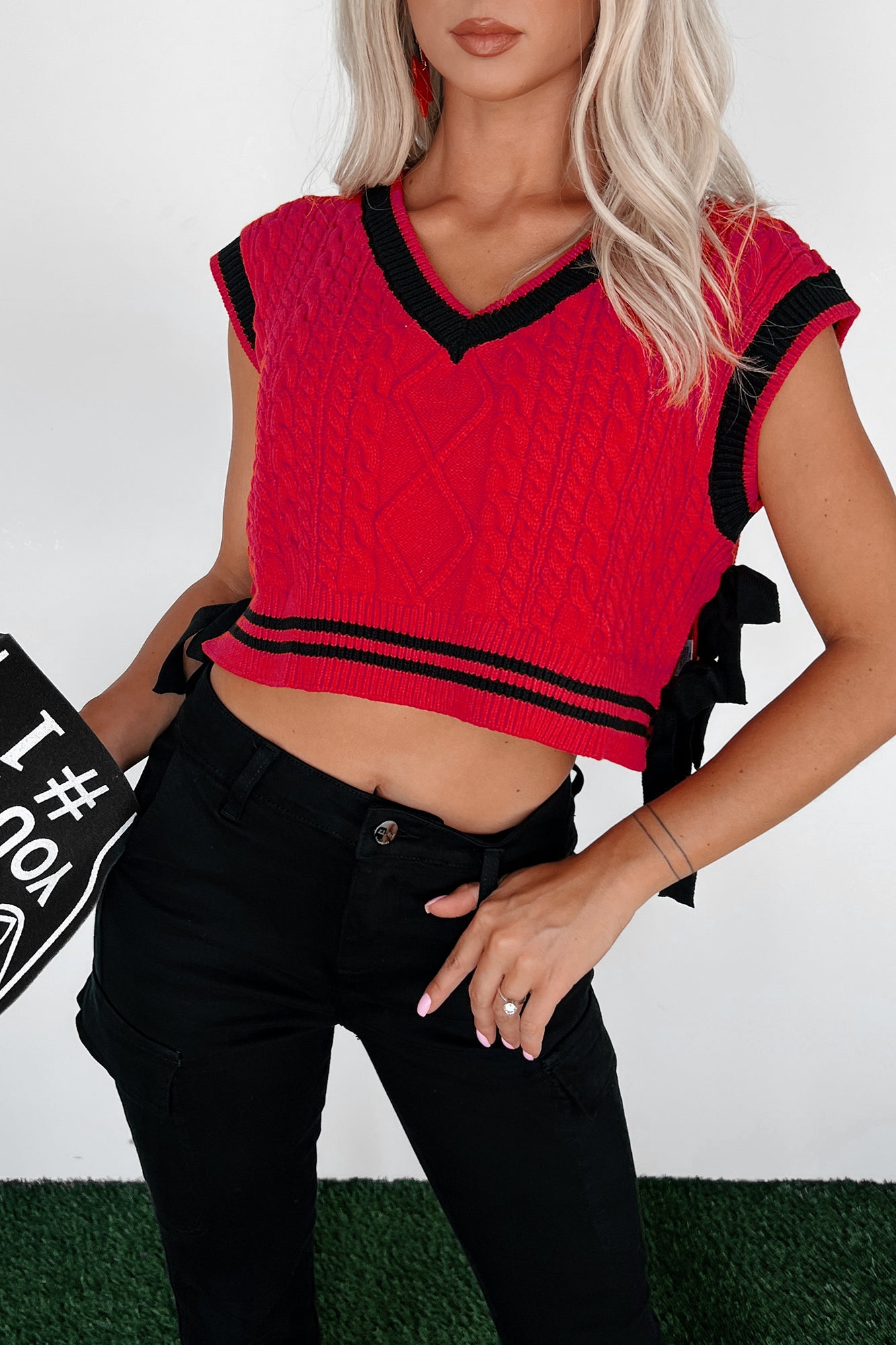 Better Take Notes Side Tie Sweater Vest (Red/Black) - NanaMacs