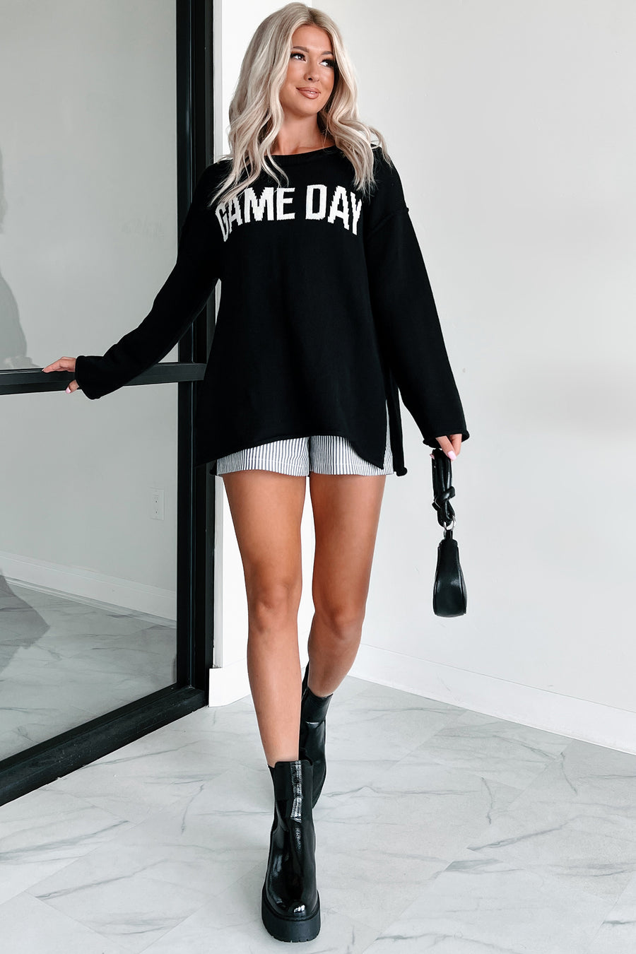 Stylish On The Sideline "Game Day" Sweater (Black/Ivory) - NanaMacs