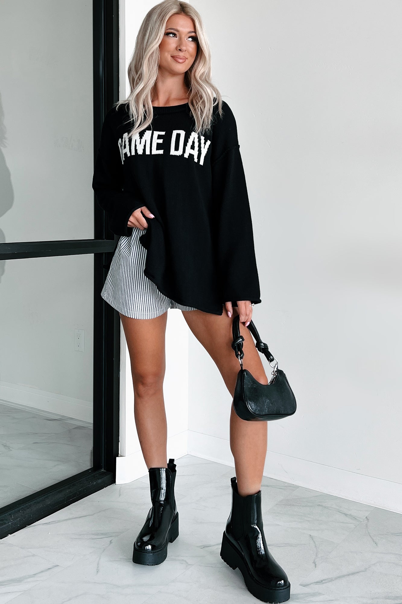 Stylish On The Sideline "Game Day" Sweater (Black/Ivory) - NanaMacs