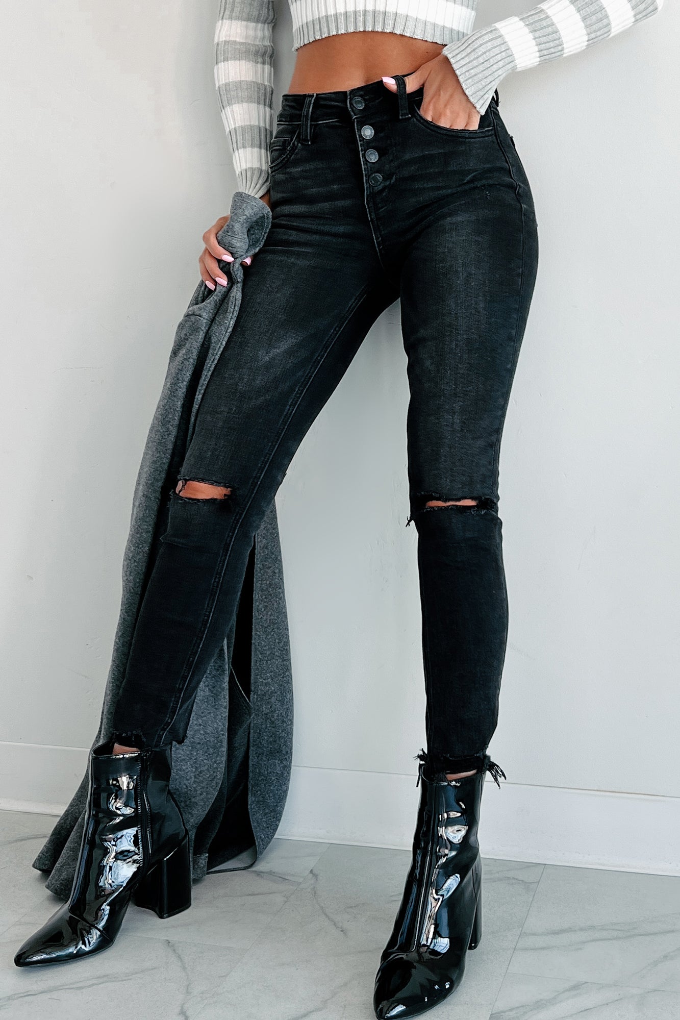 Night Reflections High Rise Button-Fly Vervet Skinny Jeans (Black) - NanaMacs