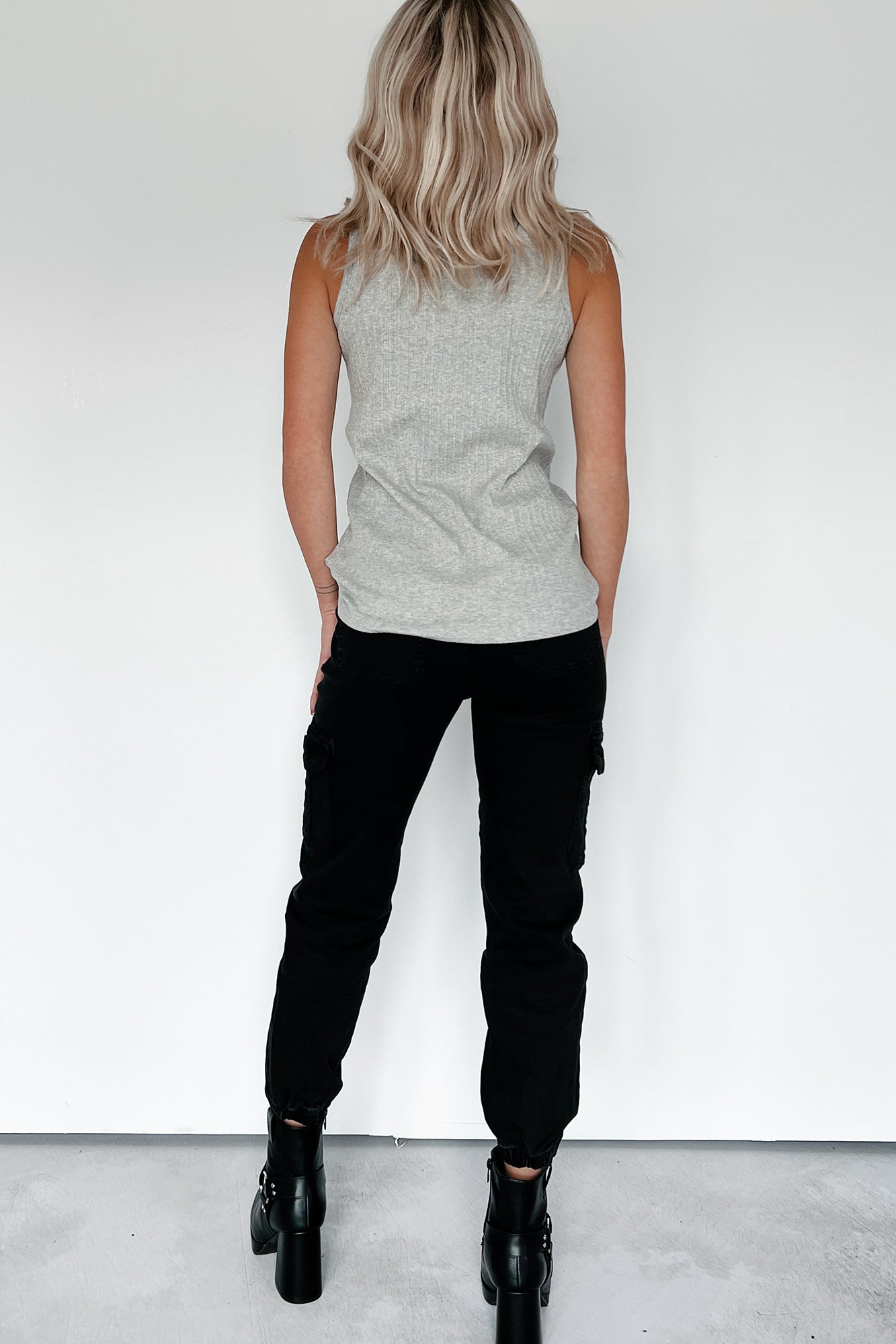 Brodie Ribbed Henley Tank Top (Heather Grey) - NanaMacs