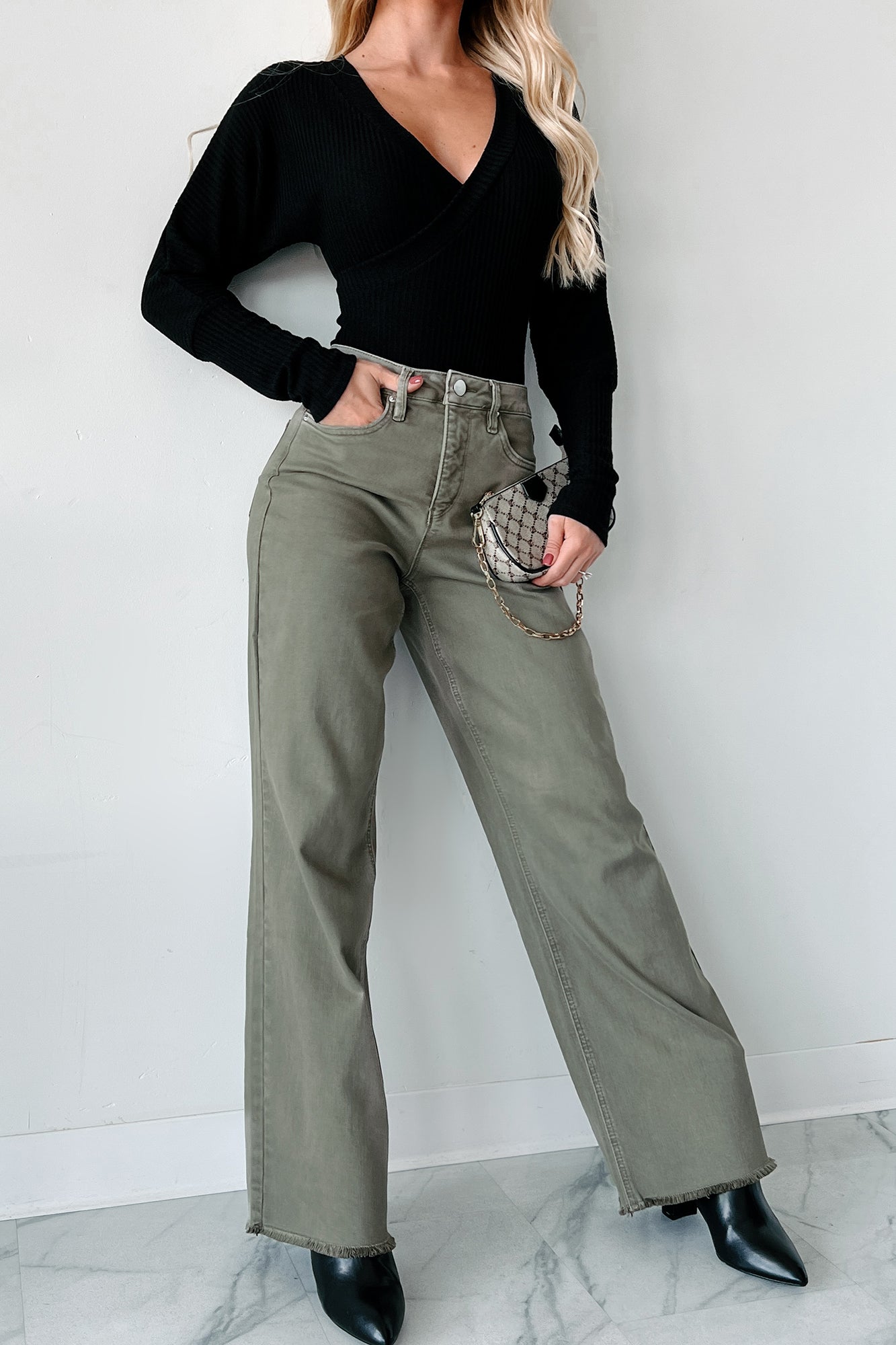 Afton Wide Leg Frayed Hem YMI Jeans (Olive) - NanaMacs