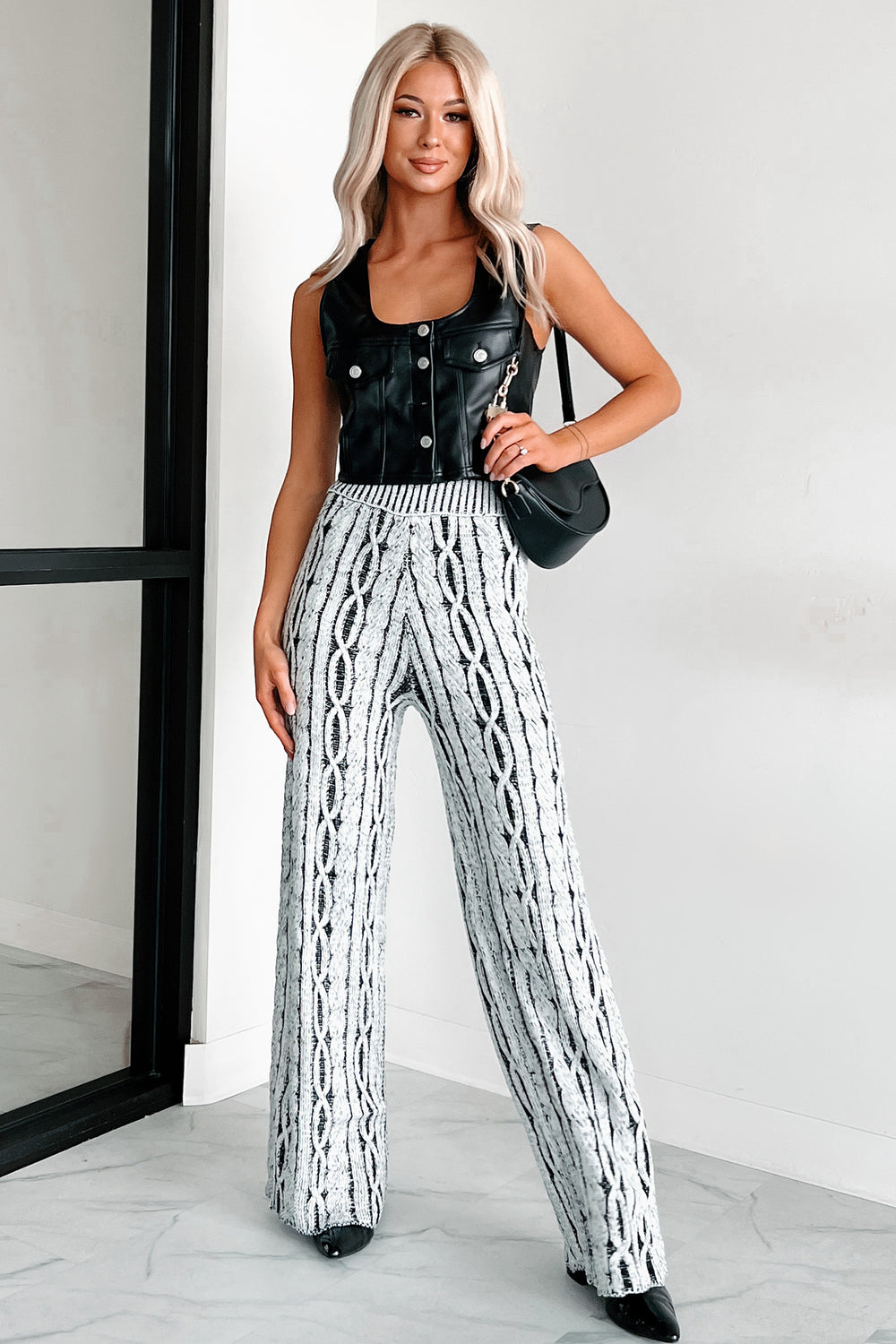 Ria Vest main image 0