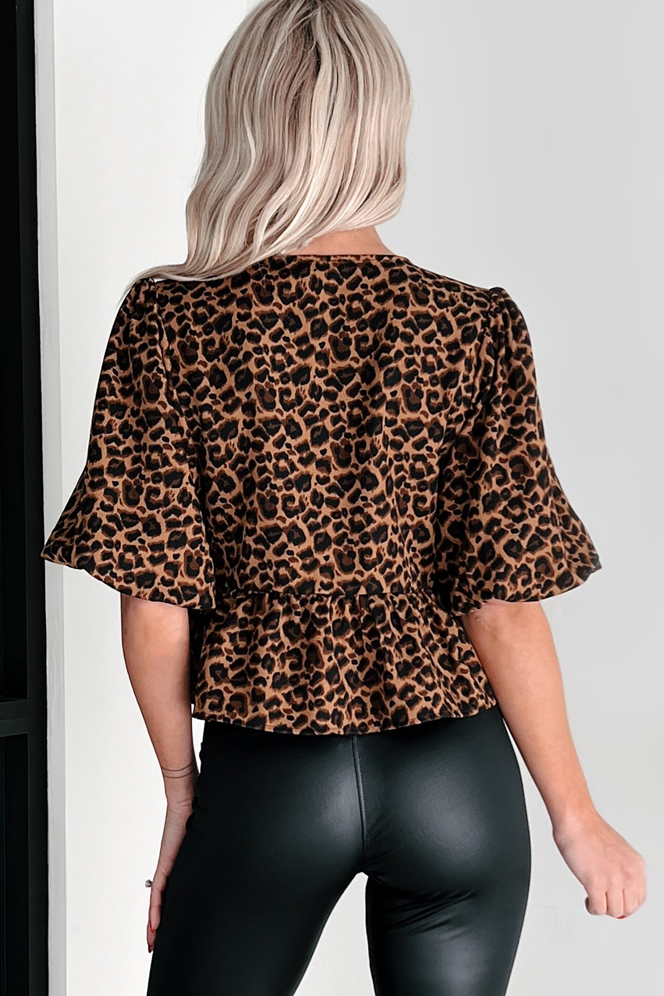DOORBUSTER Feisty Fashion Front Tie Leopard Print Puff Top