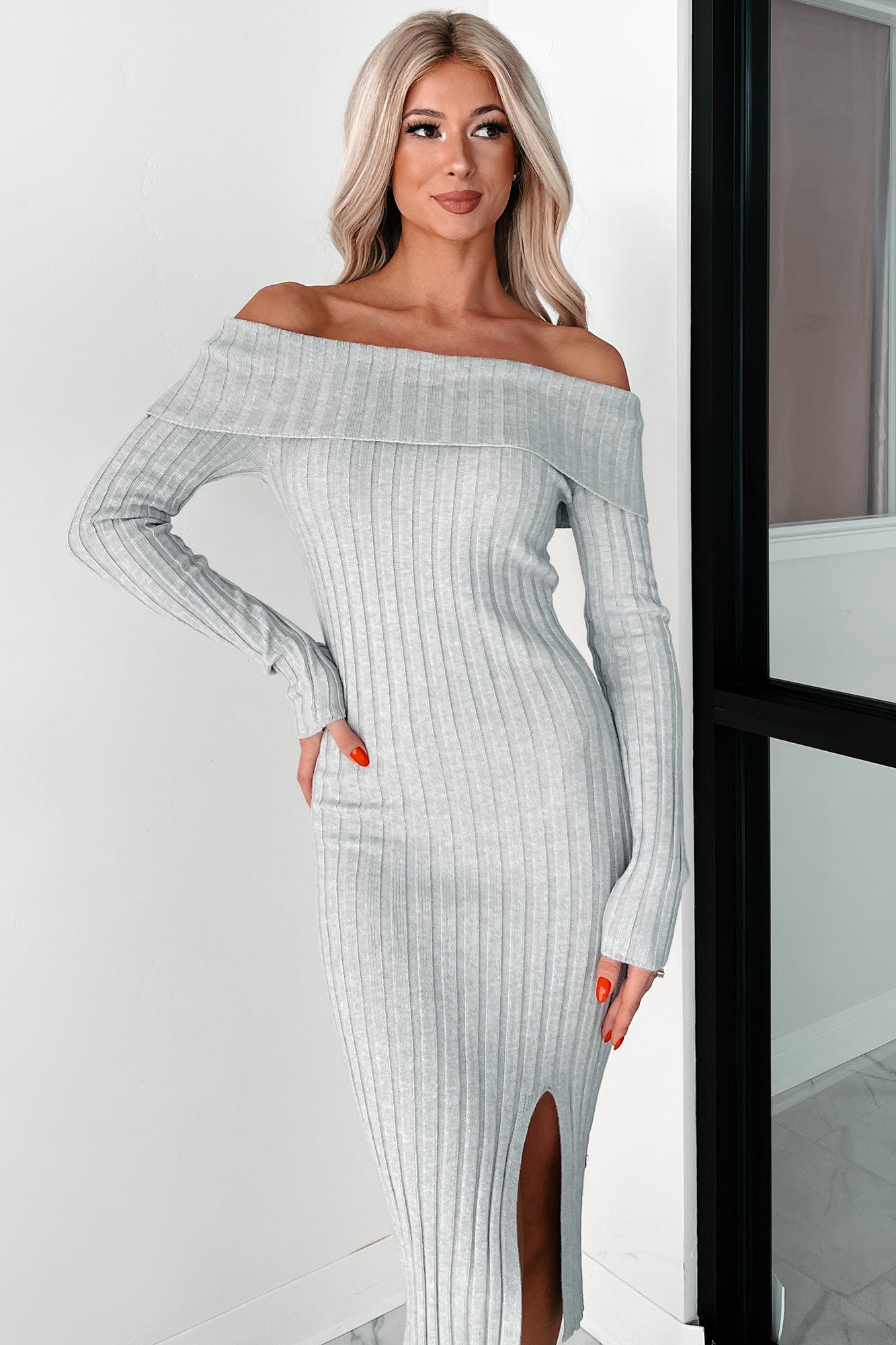 Women's Leah Off The Shoulder Sweater Dress in Light Heather Grey - Size XL Women's Leah Off The Shoulder Sweater Dress in Light Heather Grey - Size XL