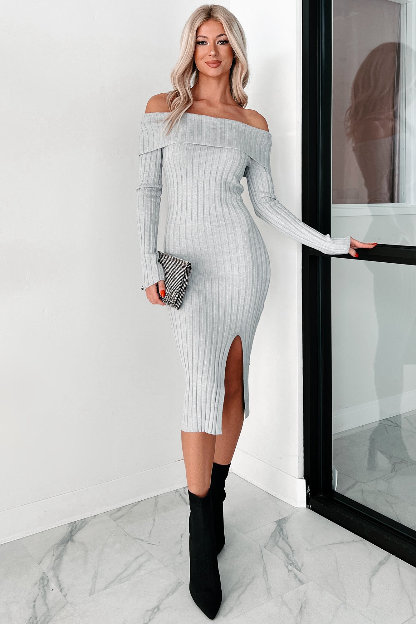 Women's Leah Off The Shoulder Sweater Dress in Light Heather Grey