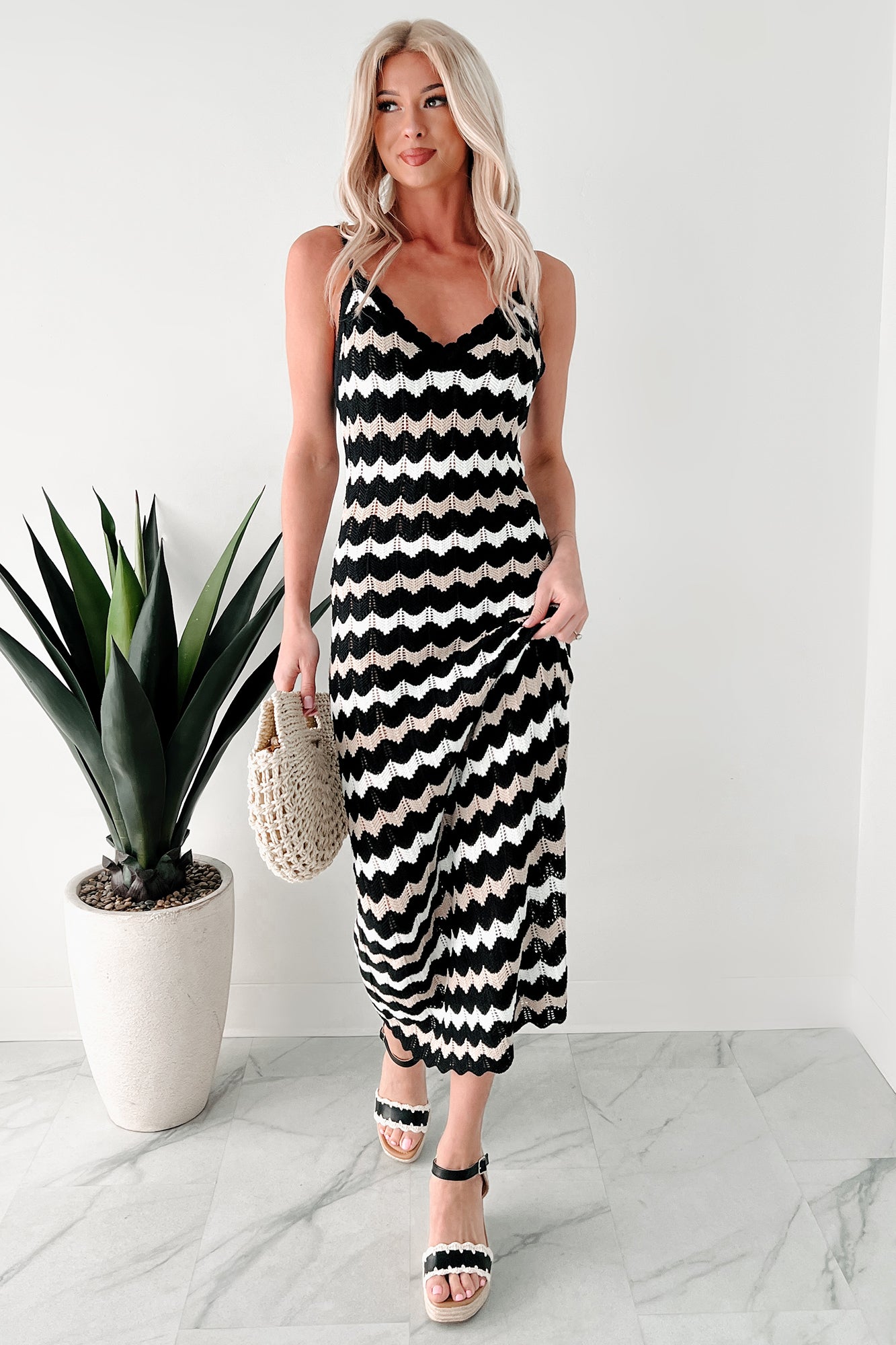 Women's Simply Striped Sweater Knit Maxi Dress in Black Combo - Size XL Women's Simply Striped Sweater Knit Maxi Dress in Black Combo - Size XL
