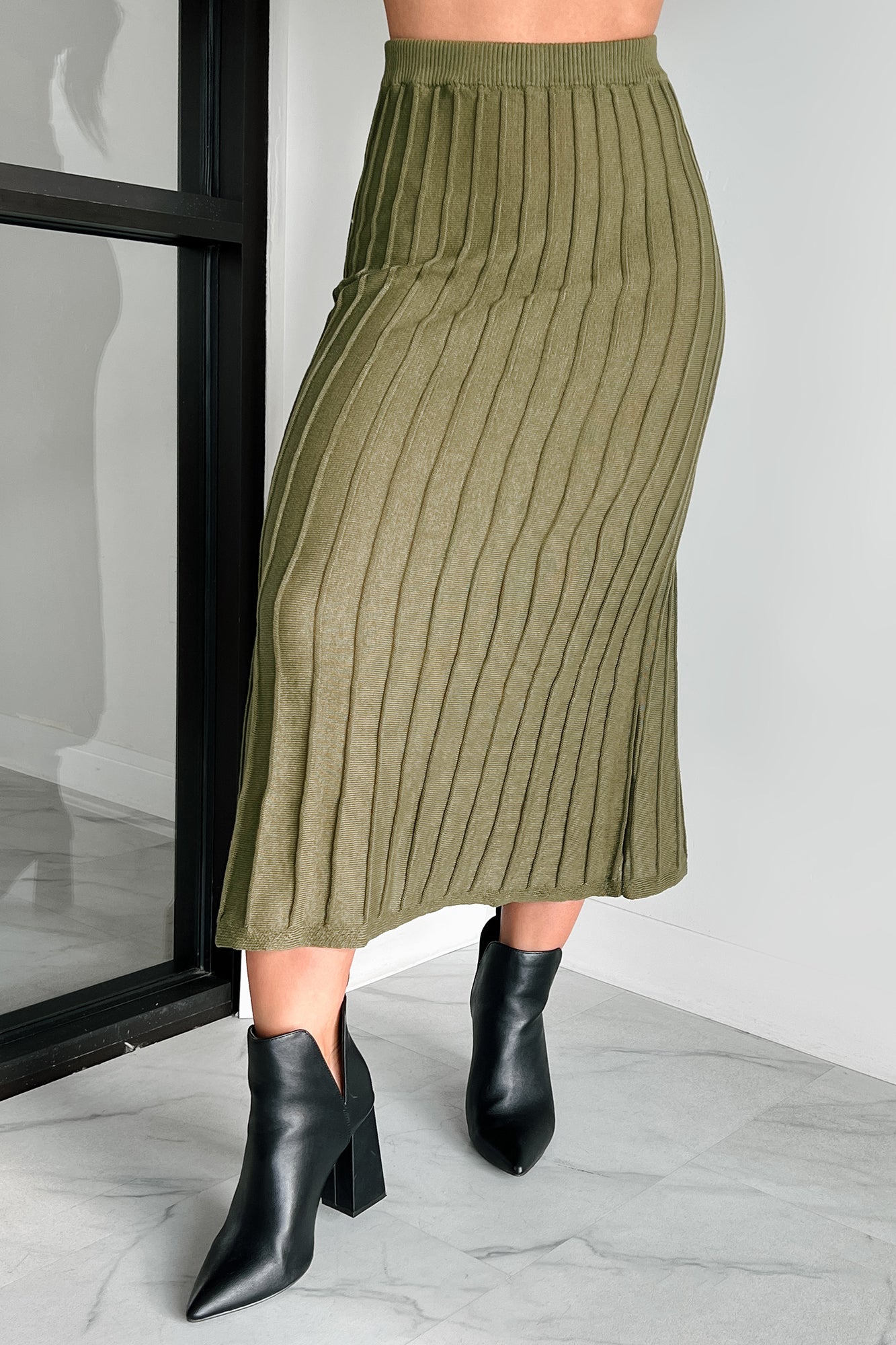 A Certain Sophistication Sweater Knit Midi Skirt (Olive) - NanaMacs