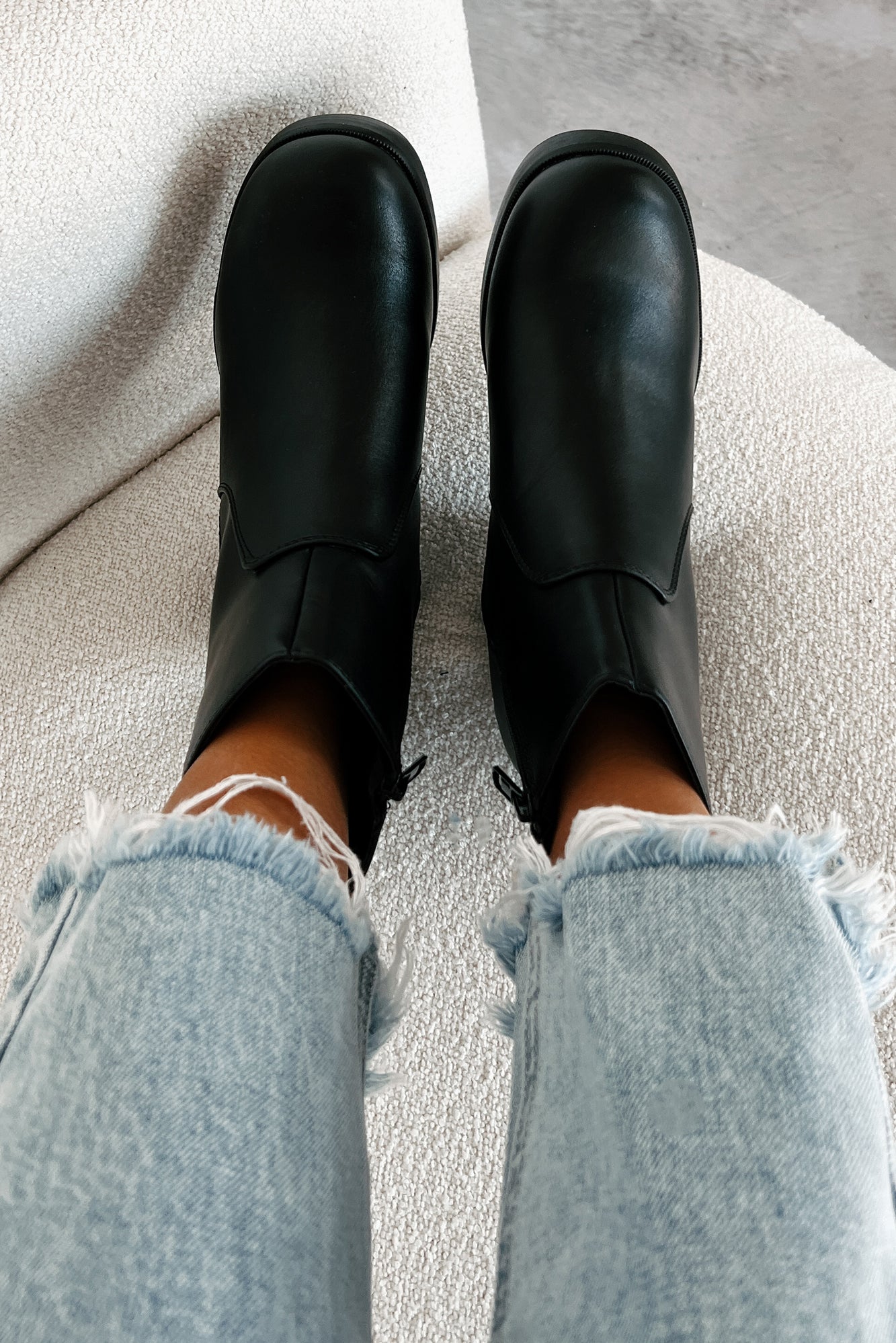 Stylish Foundation Faux Leather Platform Booties (Black PU)