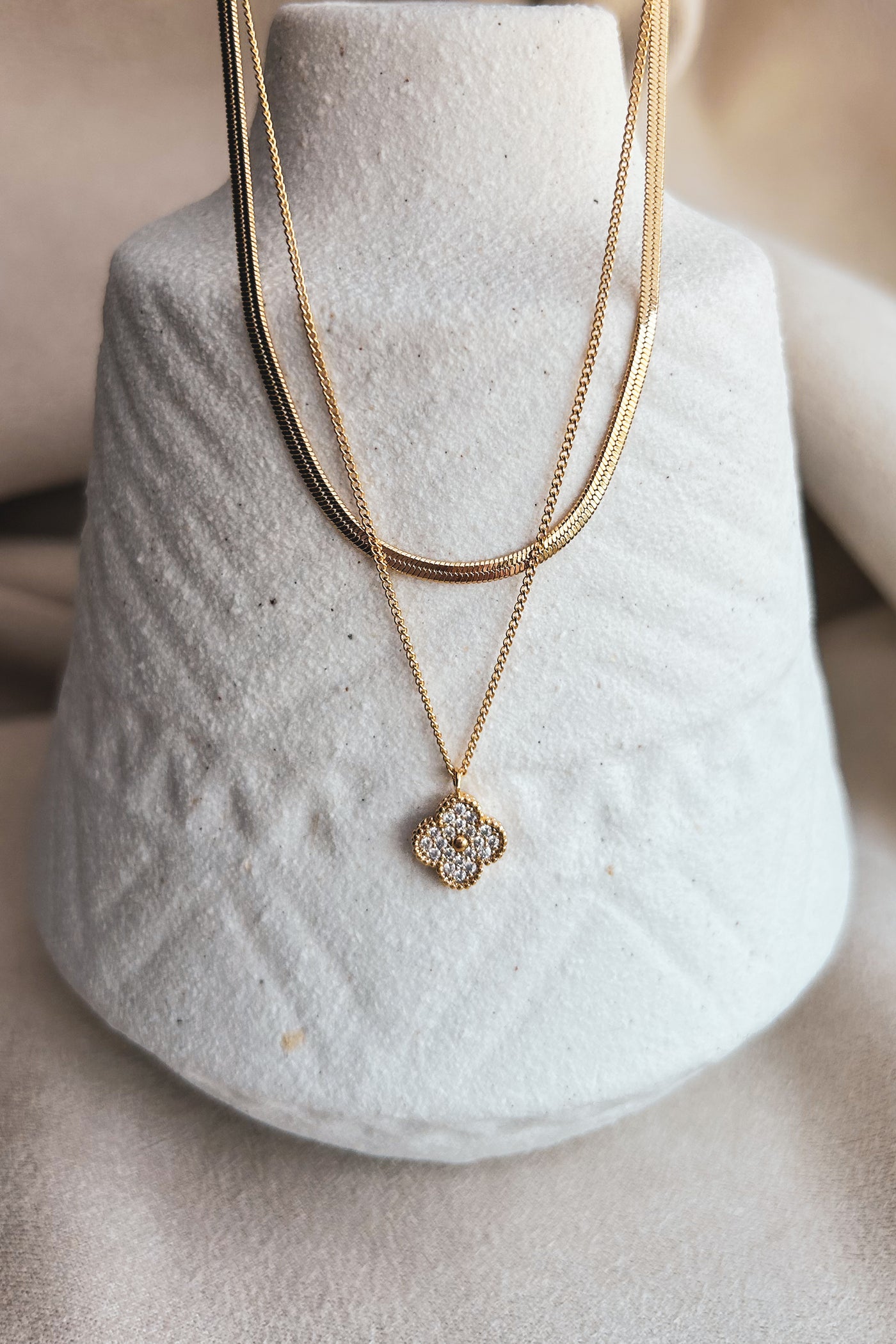 Lady Luck Layered Necklace (Gold) - NanaMacs