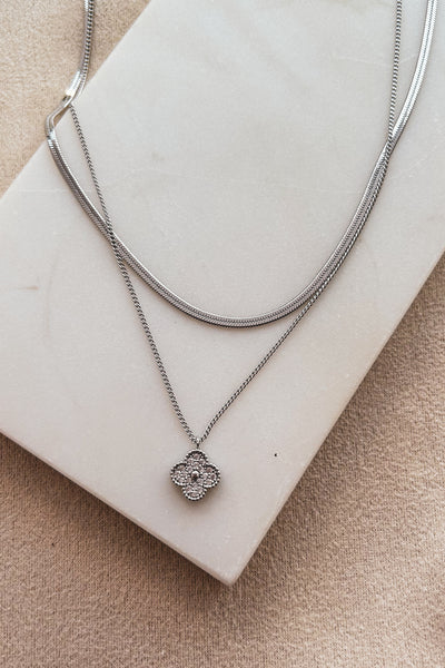 Lady Luck Layered Necklace (Silver) - NanaMacs