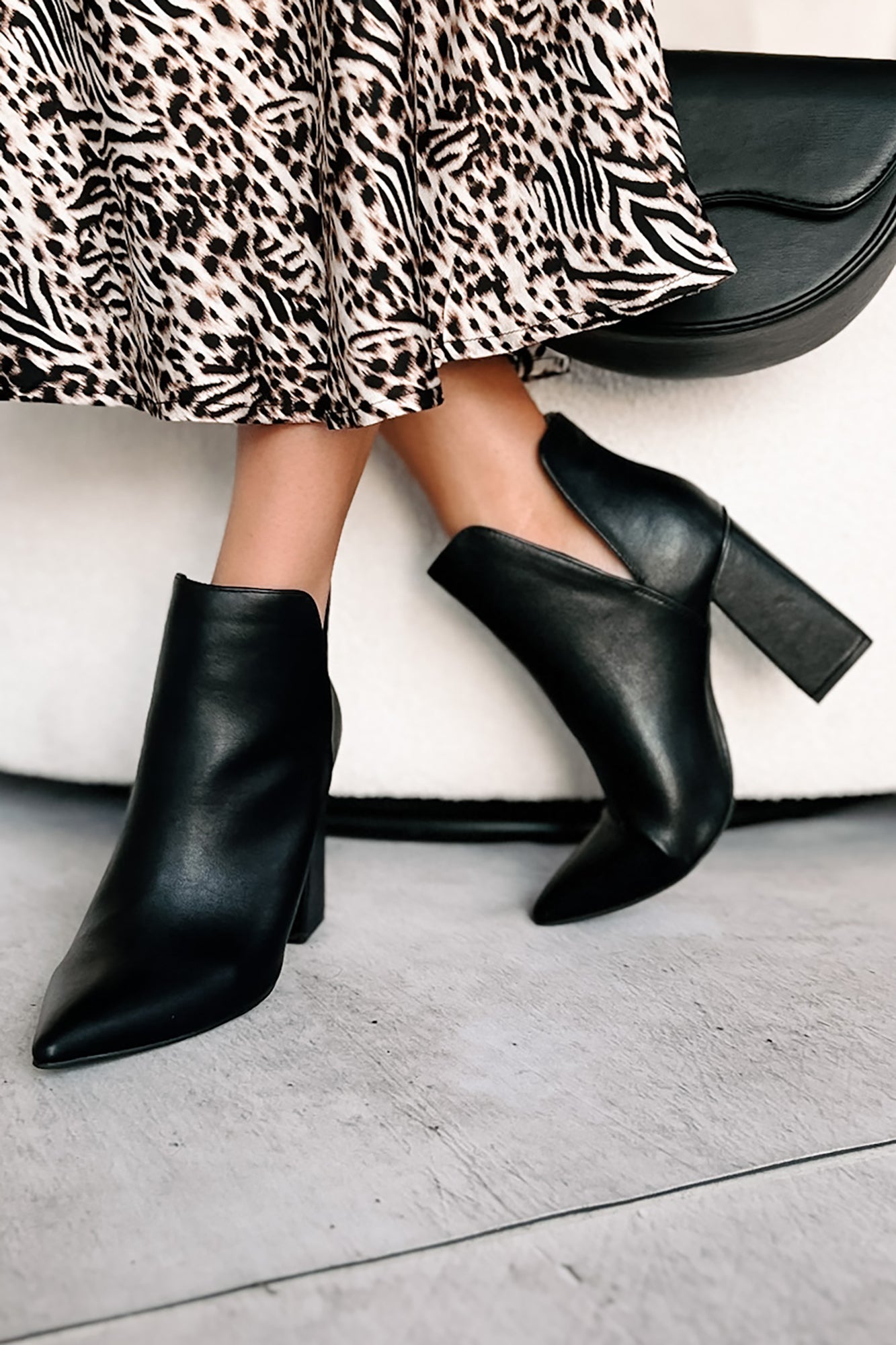 Black ankle boots with side cutouts shop