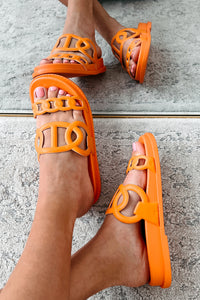 I've Been Everywhere Chain Motif Sandals (Orange) - NanaMacs