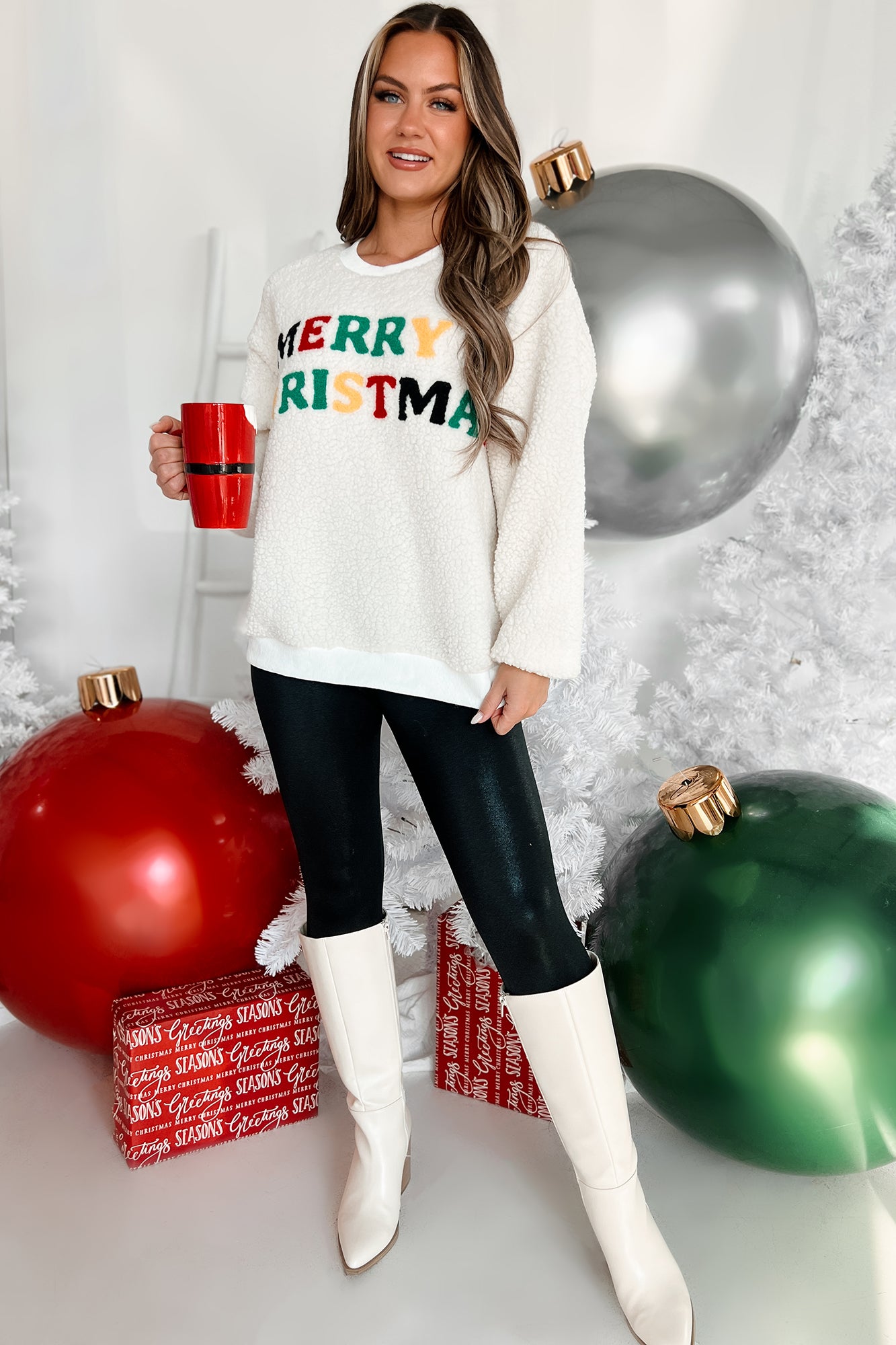 Season Of Snuggles Sherpa Graphic Sweatshirt (Ivory) - NanaMacs