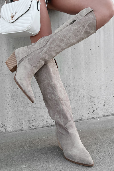 Grey fashion suede boot