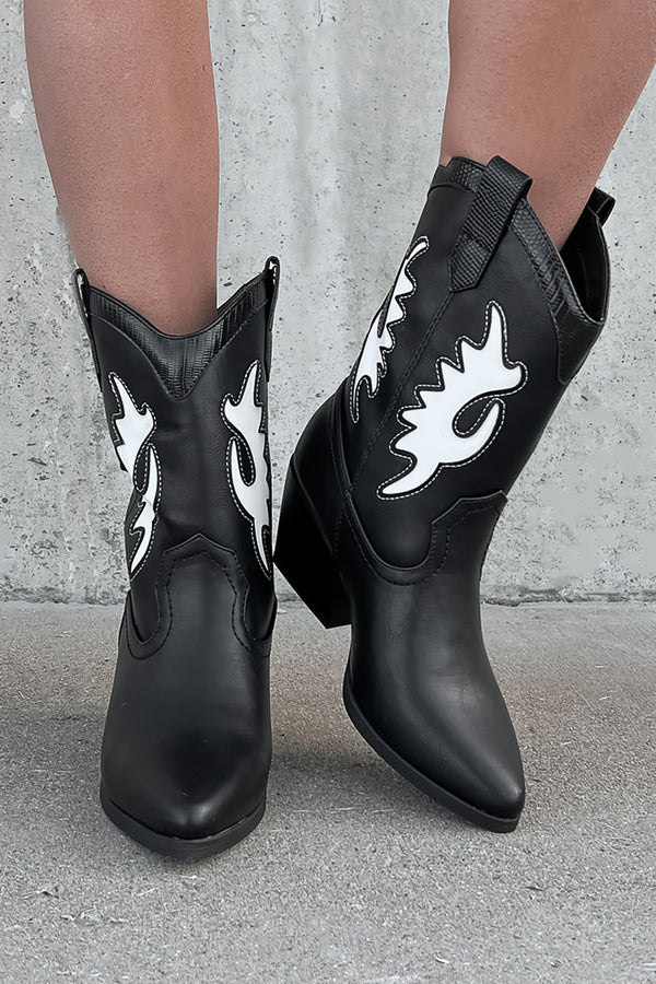 Lasso Your Heart Cowboy Boots (Black) - NanaMacs