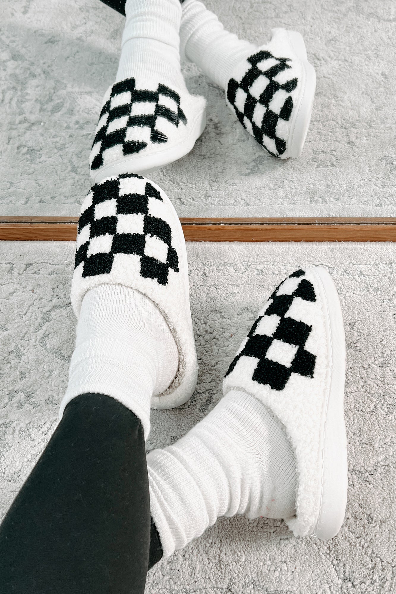 The Cozy Life Fuzzy Checker Slippers (Black/White) - NanaMacs