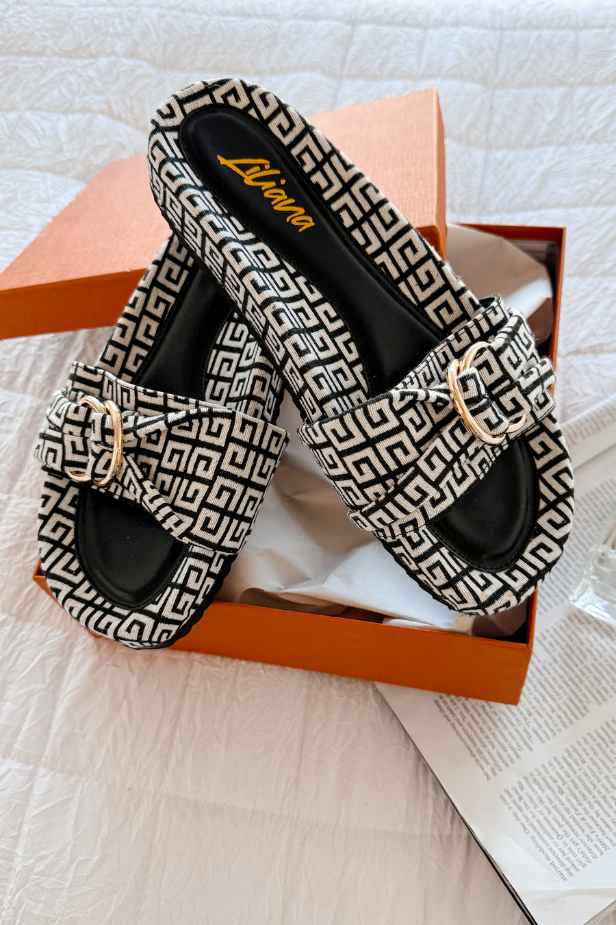 Meandering The Boardwalk Slip On Sandals (Black/White) - NanaMacs