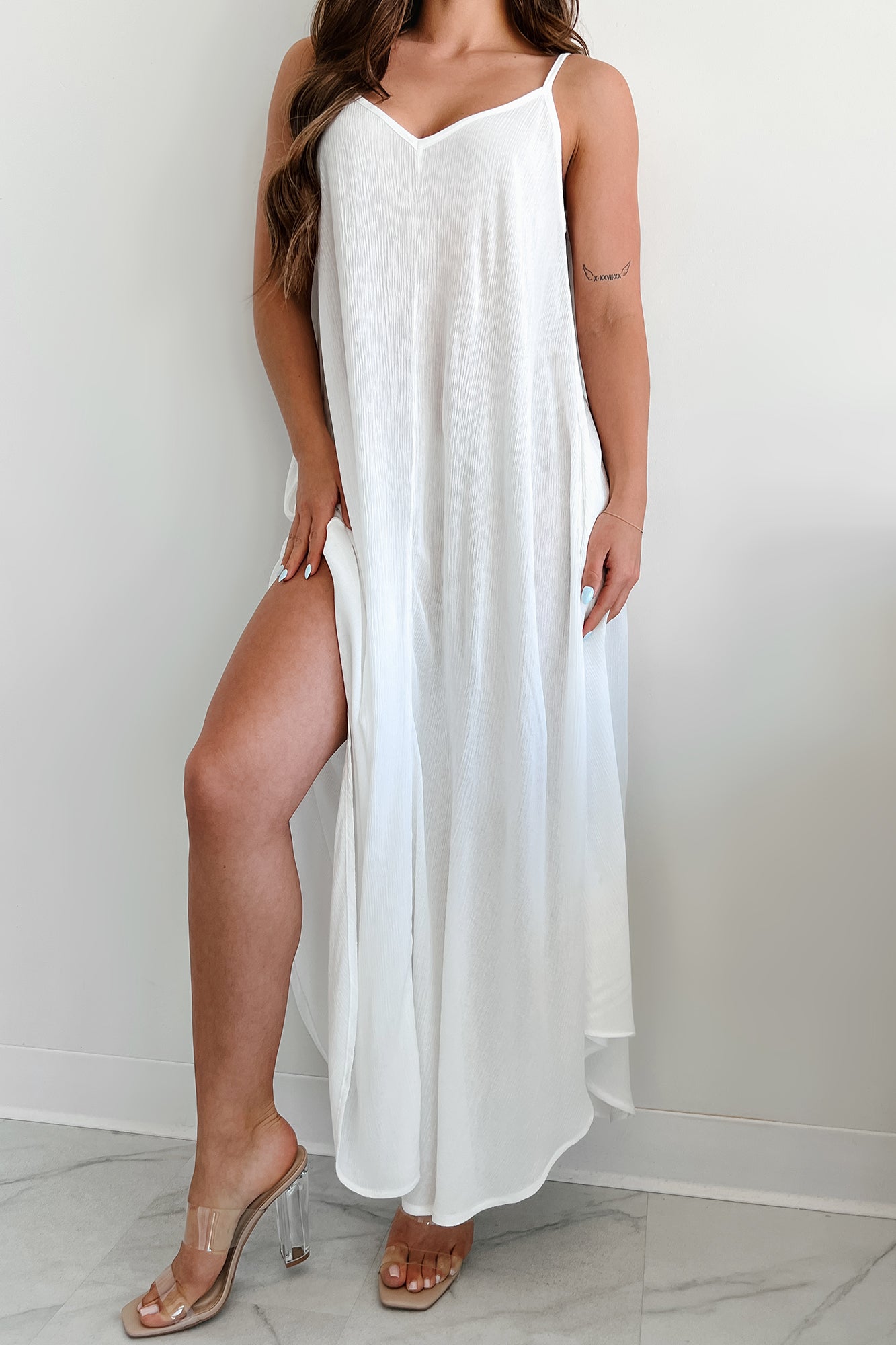 Desert Skies Crinkle Woven Cami Maxi Dress (Off White) - NanaMacs