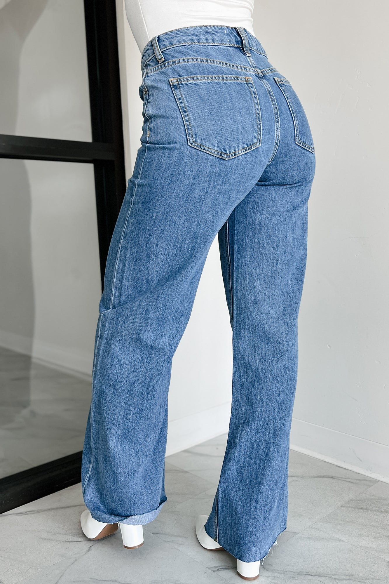 Mario High Rise Wide Leg Vervet Jeans (Medium)