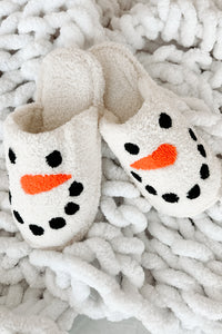 Carrot Nose Cutie Fuzzy Snowman Slippers (White/Snowman) - NanaMacs