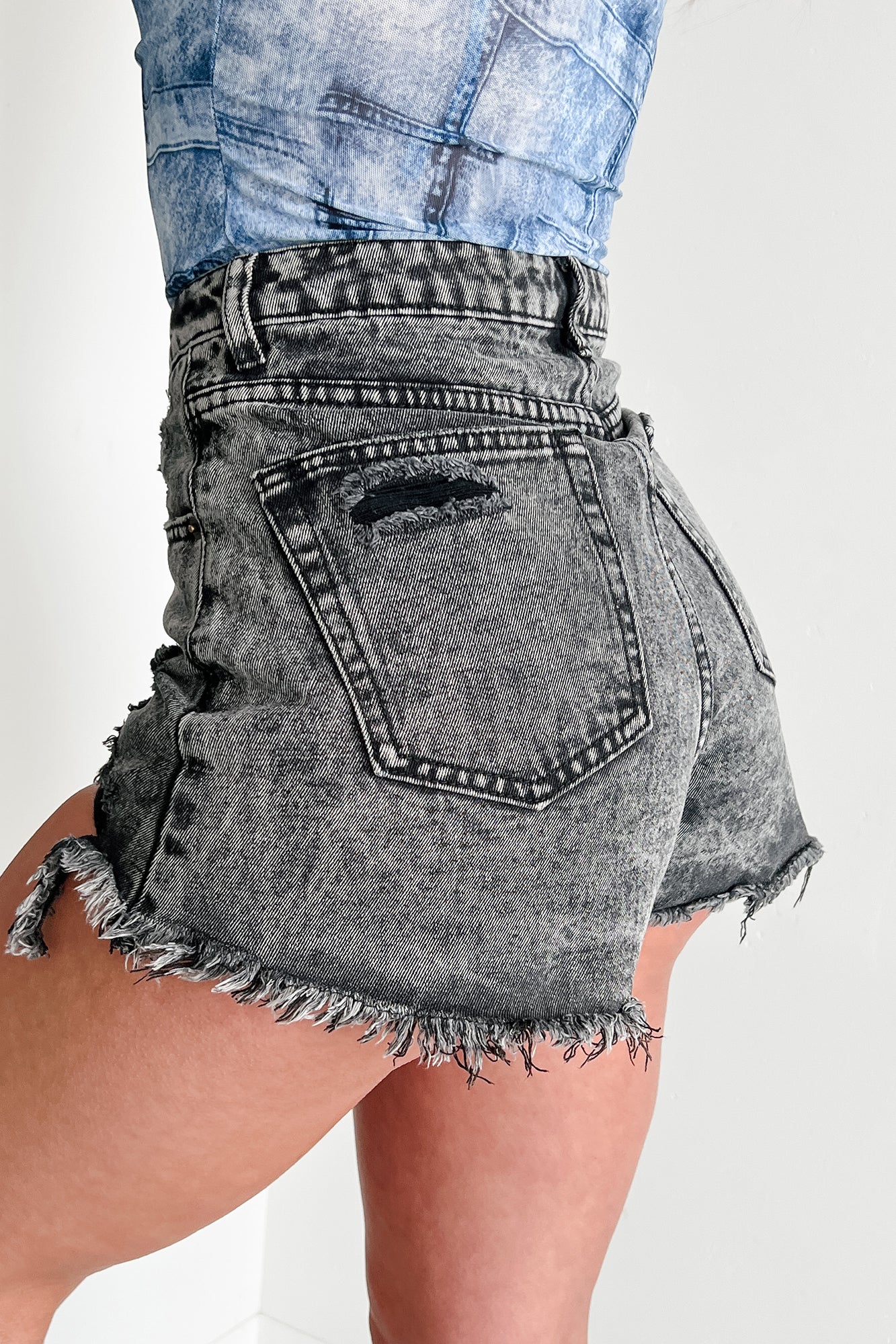 Leonardo High Rise Distressed Denim Shorts (Acid Black) - NanaMacs