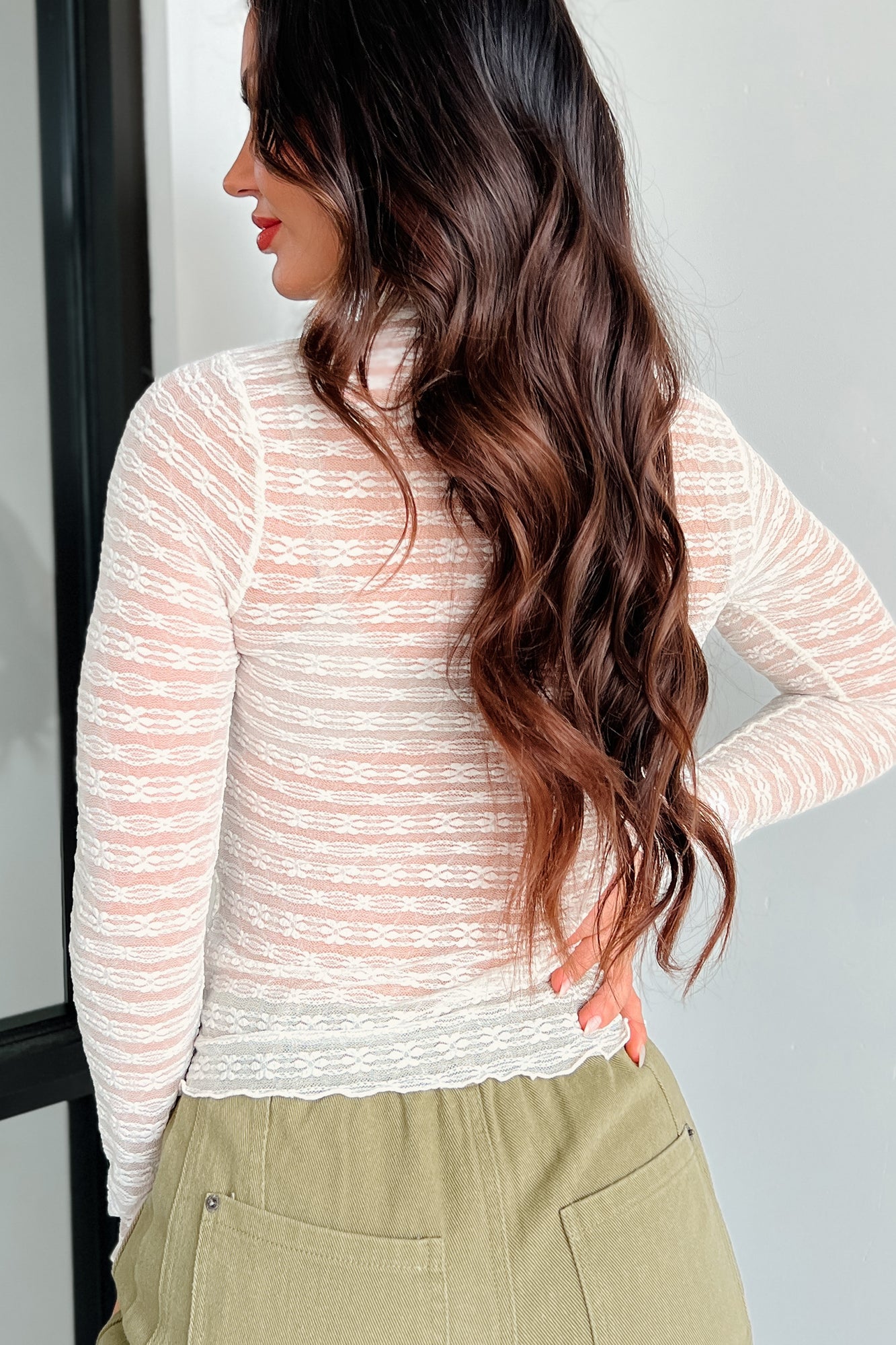 Mood Setter Lace Long Sleeve Top (Cream)