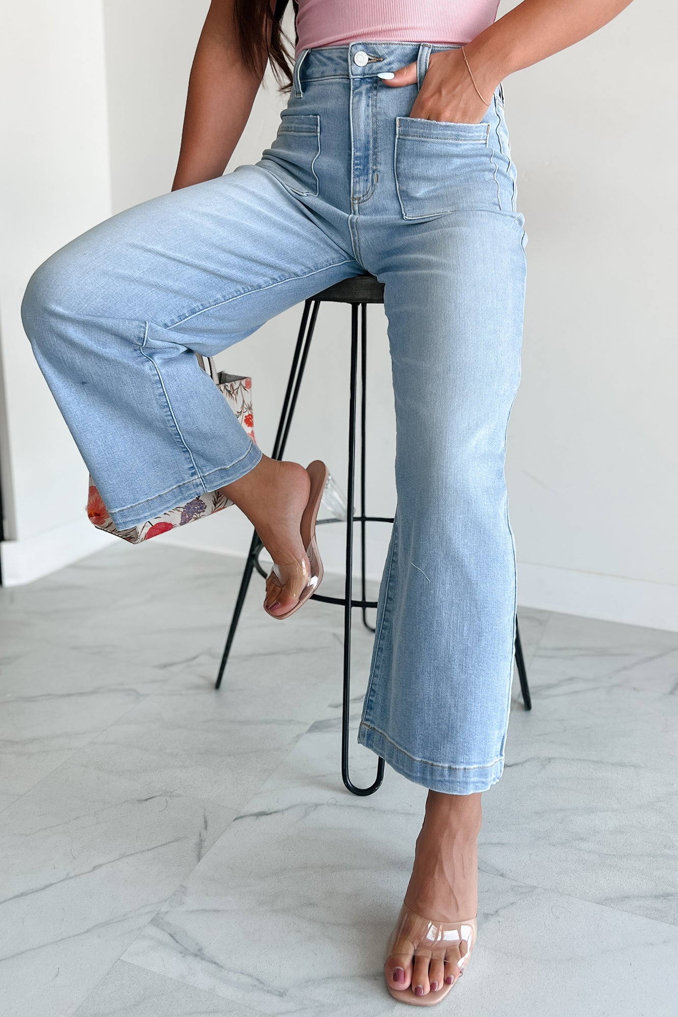 Makari High Rise Crop Sneak Peek Wide Leg Jeans (Medium Light) - NanaMacs