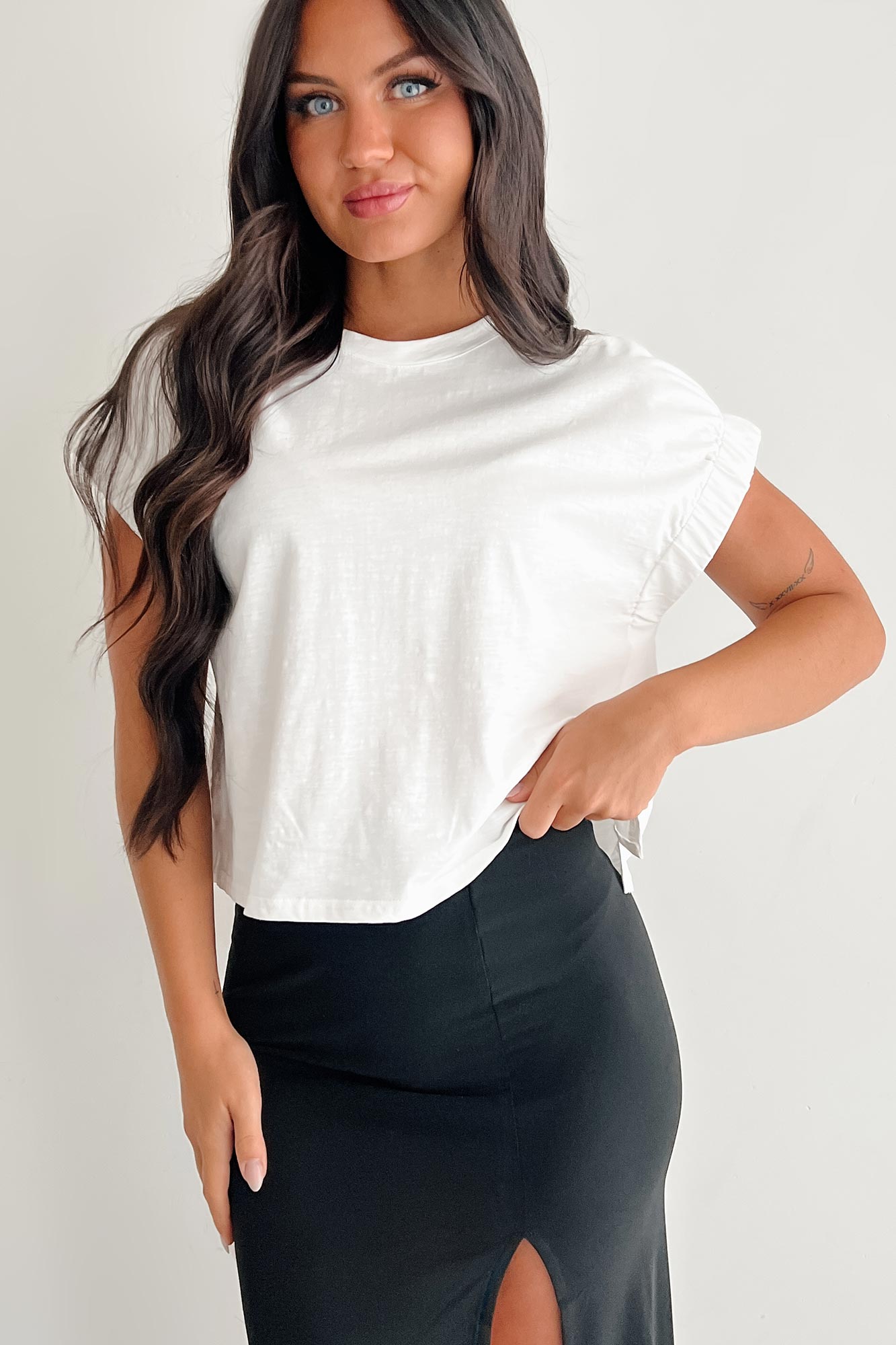 Quietly That Girl Elastic Sleeve Top (Off White) - NanaMacs