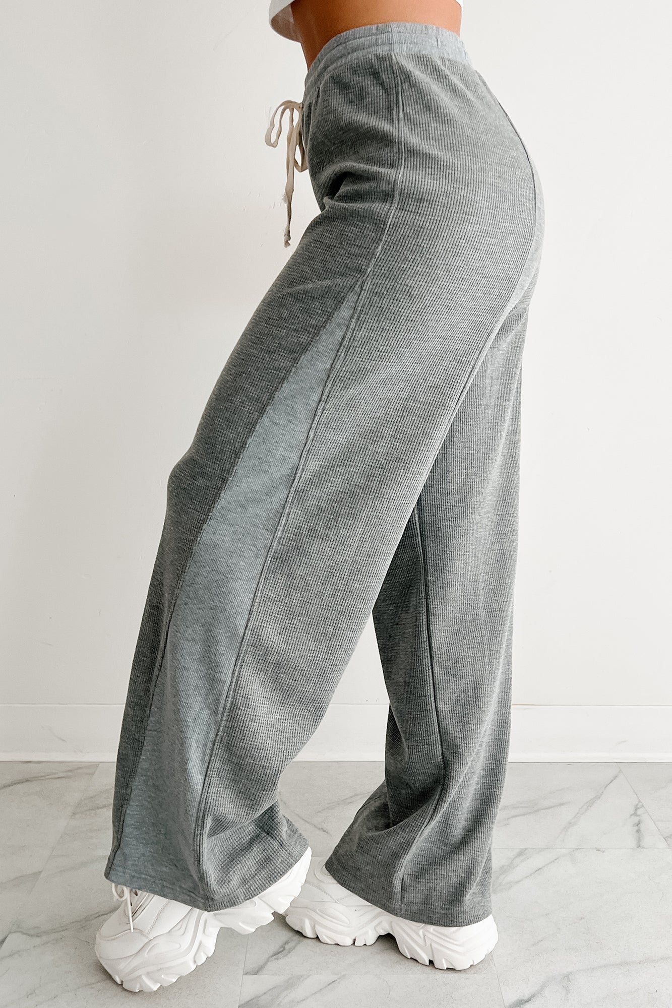 In The Daylight Contrast Tie Waffle Knit Pants (Heather Gray