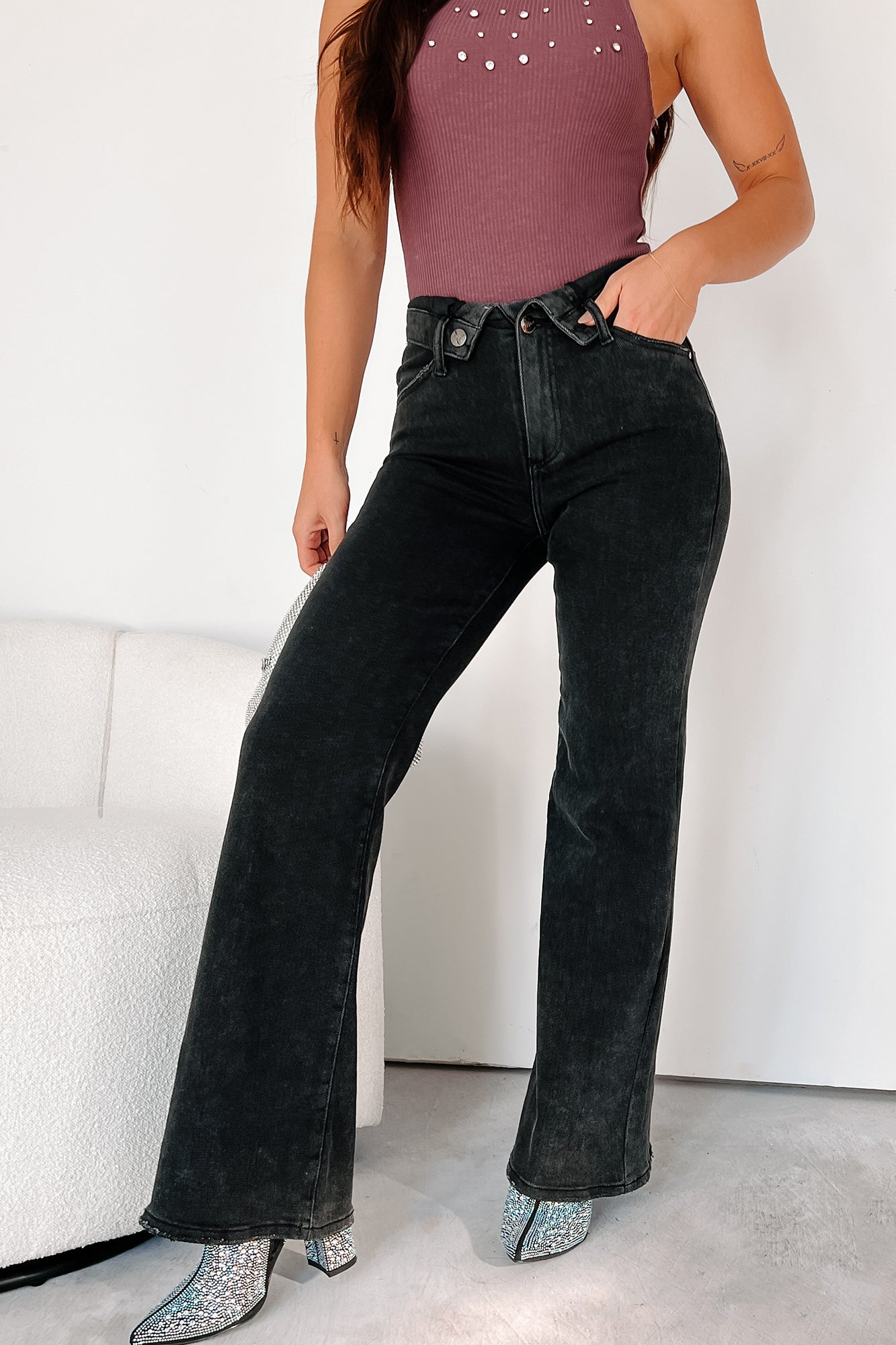 Otto Mid-Rise Folded Waist Risen Wide Leg Jeans (Black) - NanaMacs