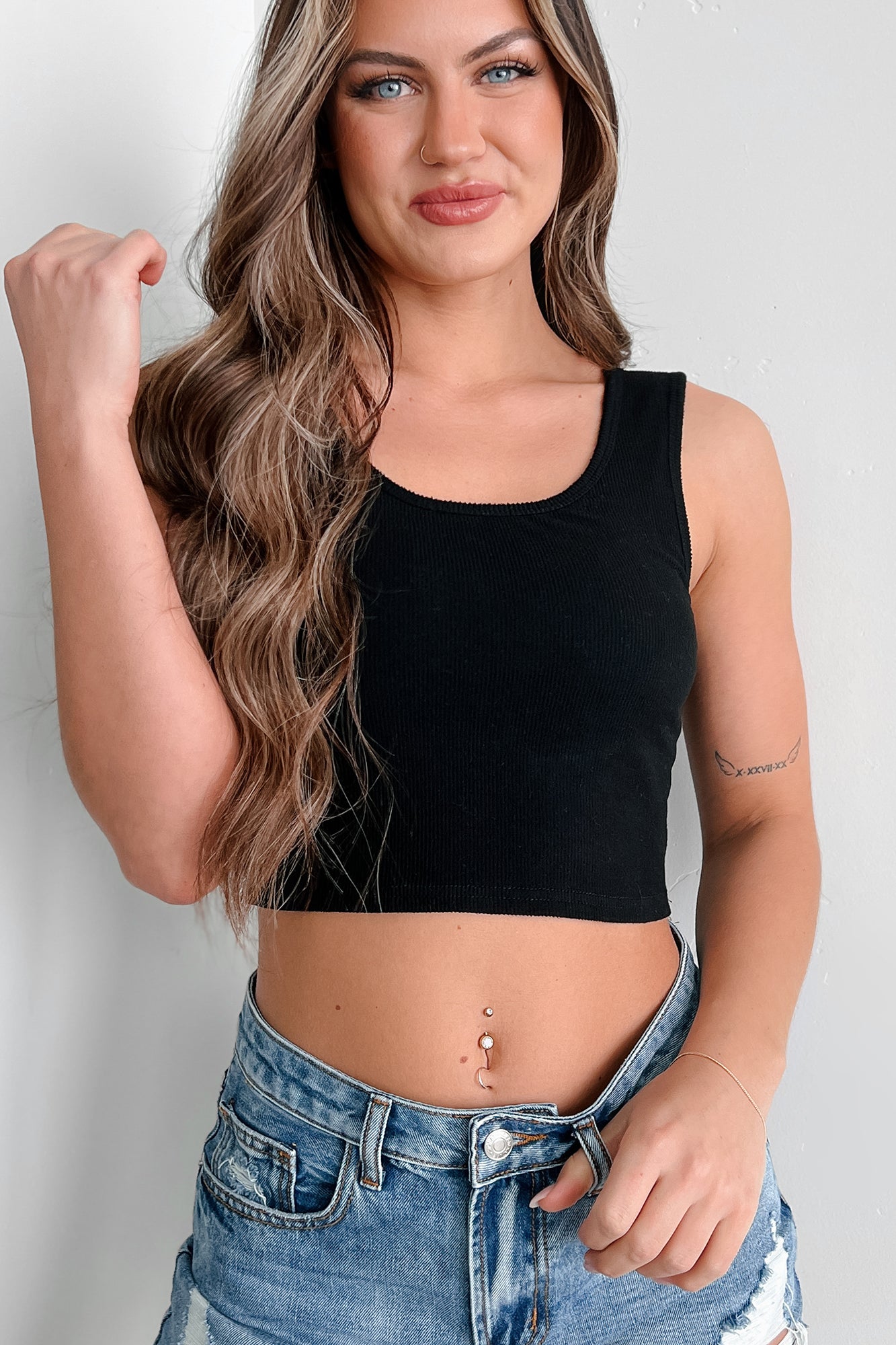 Candid Responses Brami Crop Tank (Black) - NanaMacs