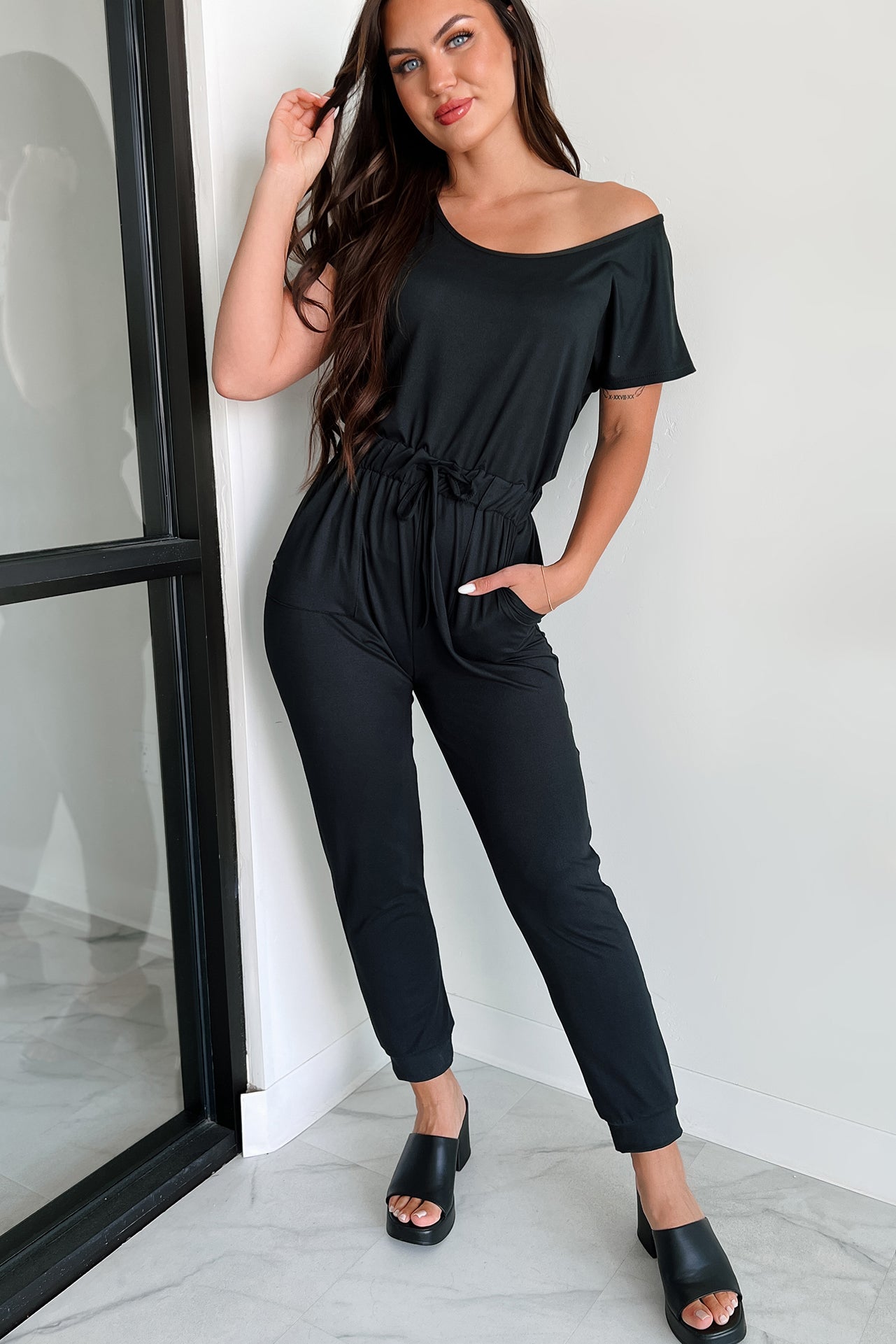 Stroll Through Town Short Sleeve Jumpsuit (Black) - NanaMacs