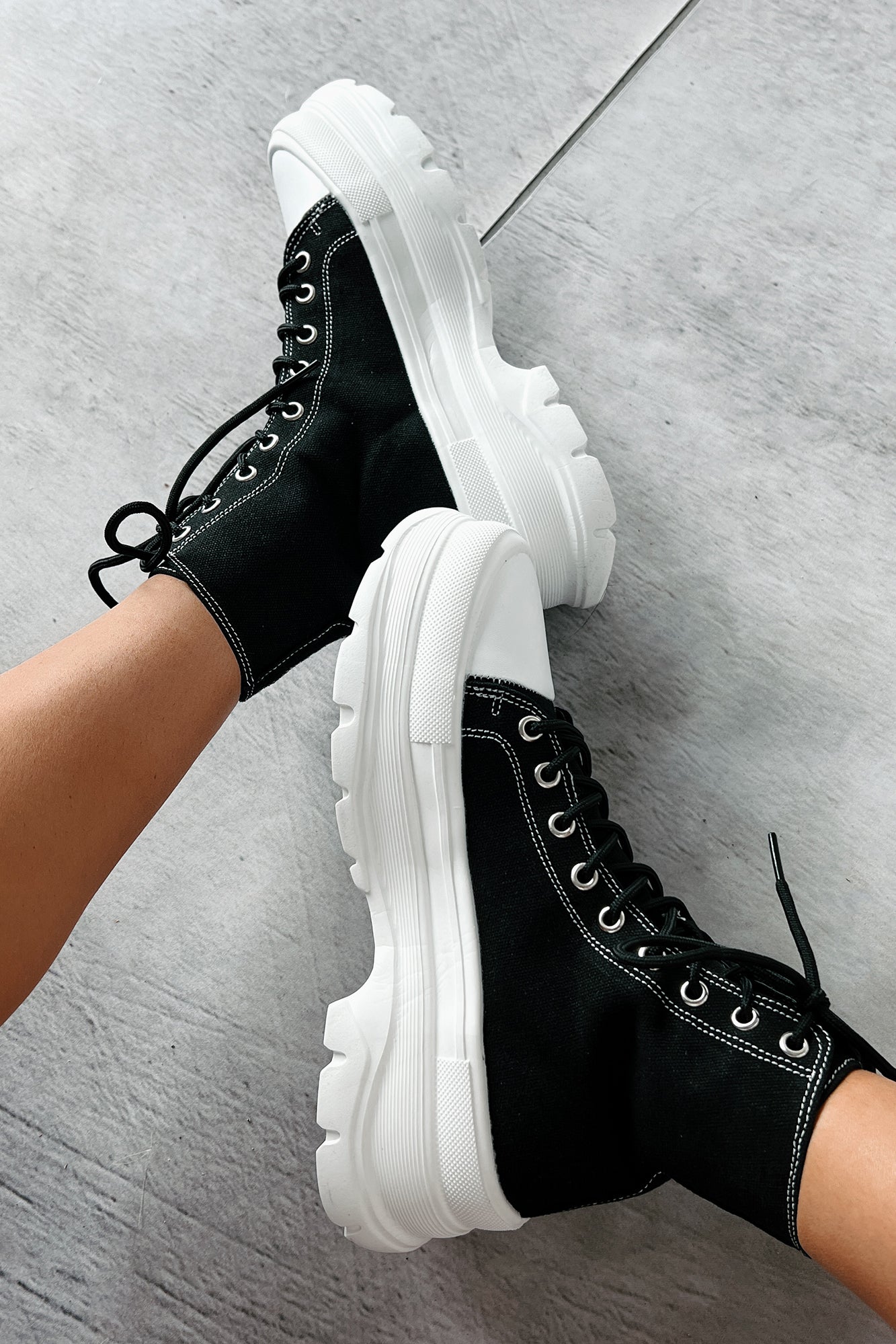 Just Another Dreamer Platform High Top Sneakers (Black) - NanaMacs