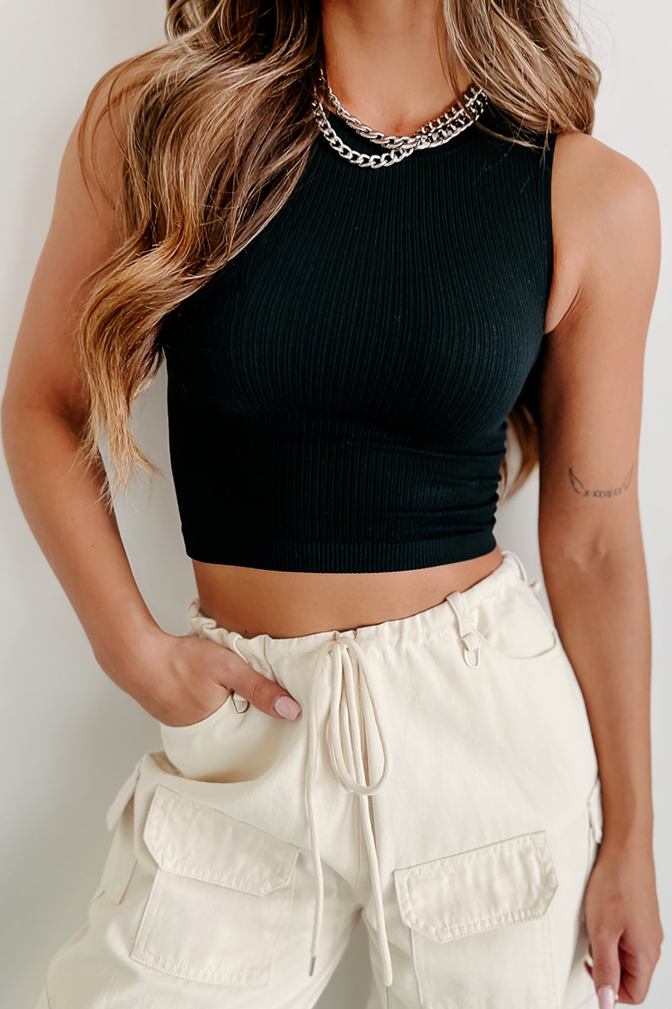 Seamless Ribbed Crop Tank - Black