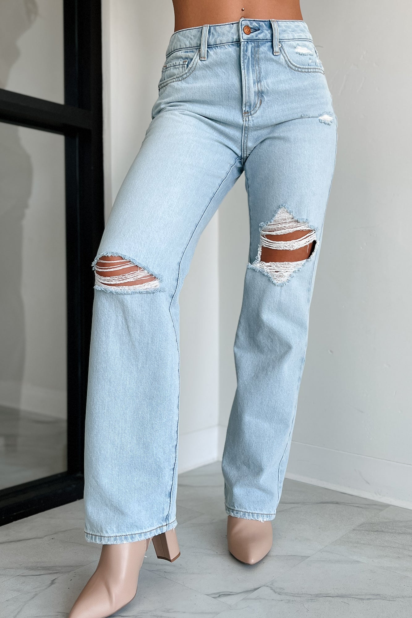 Atticus High Rise Distressed Sneak Peak Straight Leg Jeans (Light) - NanaMacs