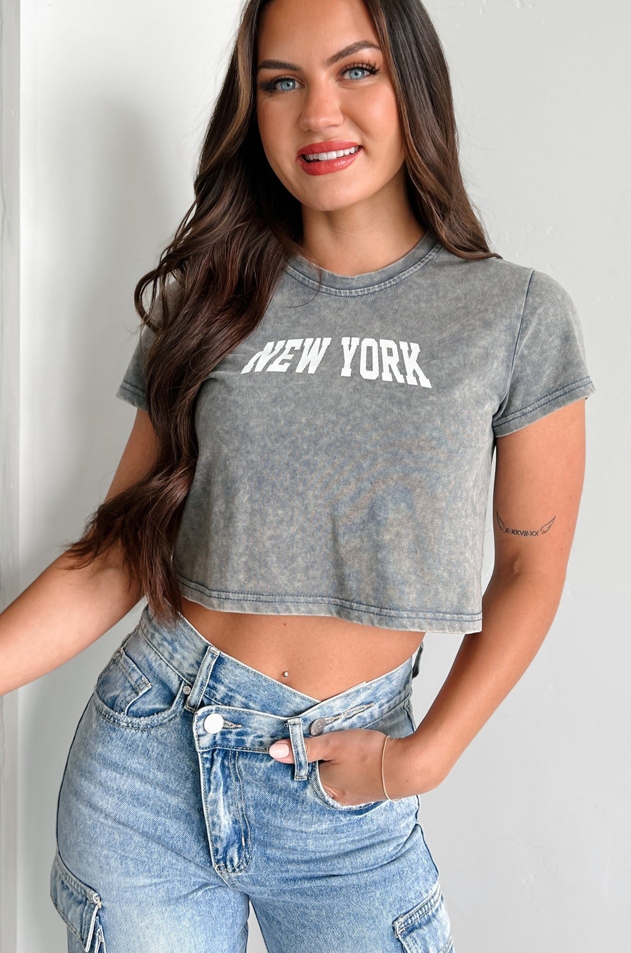 New York Niceties Graphic Crop Tee (Washed Navy) - NanaMacs