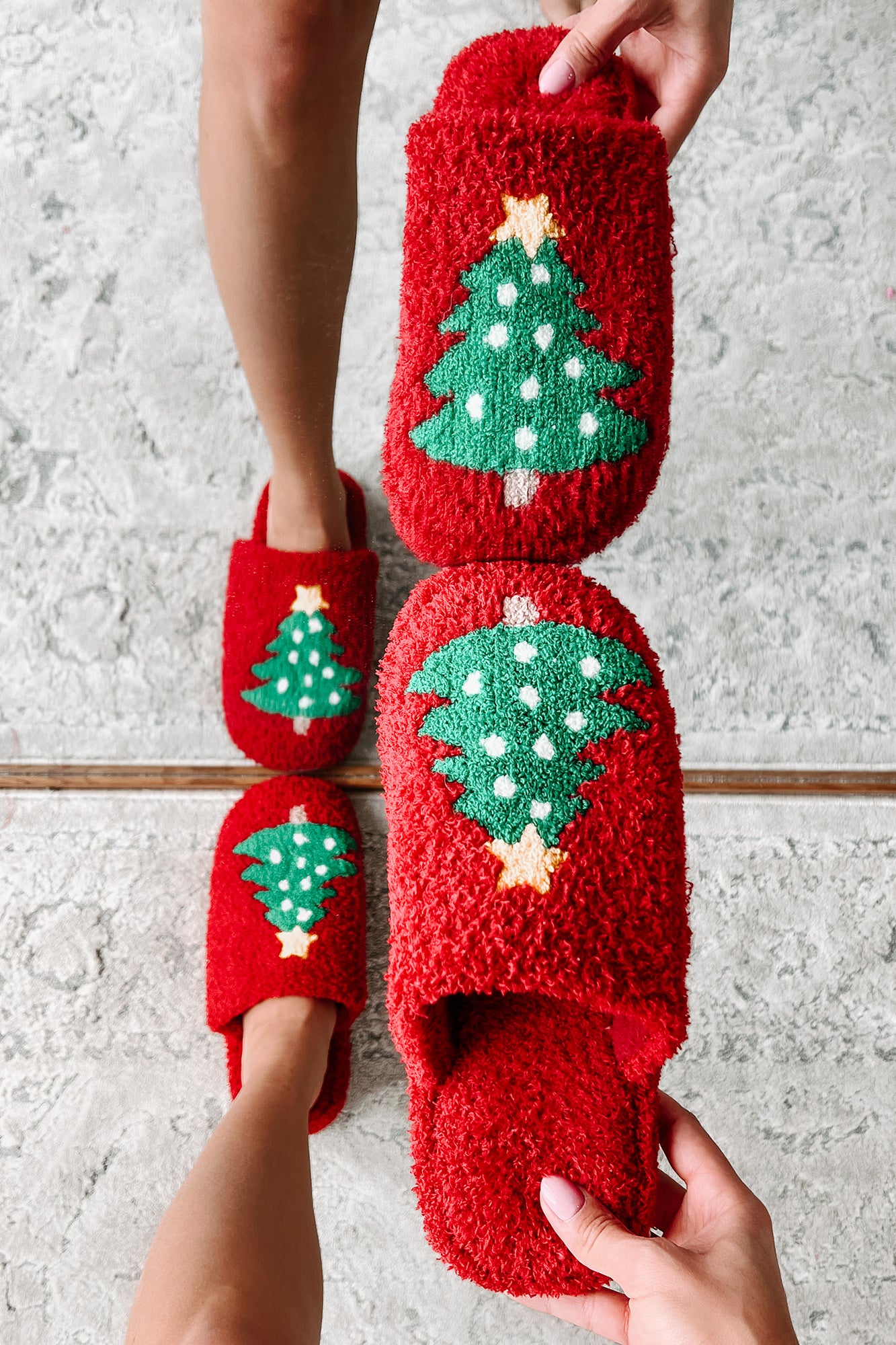 Doing Just Pine Fuzzy Christmas Tree Slippers (Red) - NanaMacs