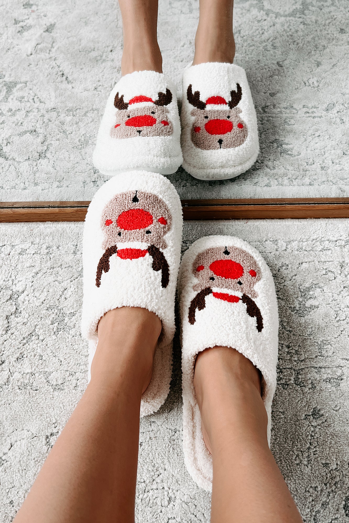 Hey Rudolph Fuzzy Reindeer Slippers (White/Reindeer) - NanaMacs