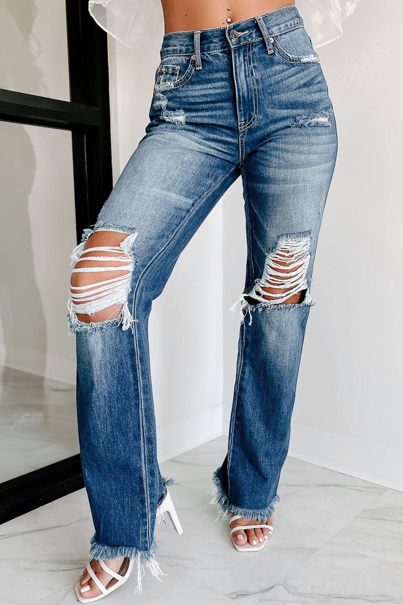 Genevieve High Rise Distressed Straight Leg Jeans (Medium) - NanaMacs
