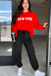 The City That Never Sleeps "New York" Raglan Sweatshirt (Red) - NanaMacs