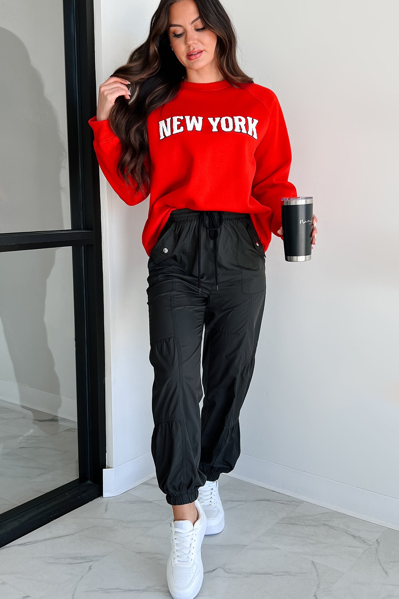 The City That Never Sleeps "New York" Raglan Sweatshirt (Red) - NanaMacs