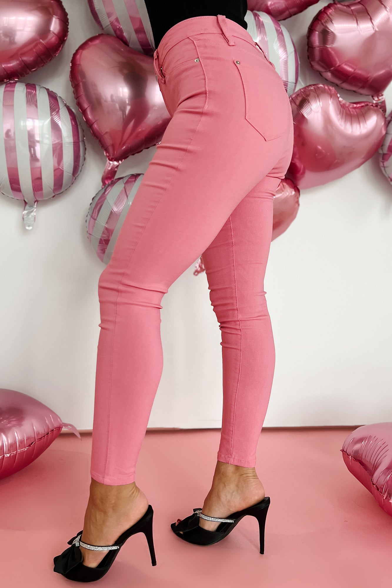 Perfectly Girly Mid-Rise Skinny Jeans (Flamingo) - NanaMacs