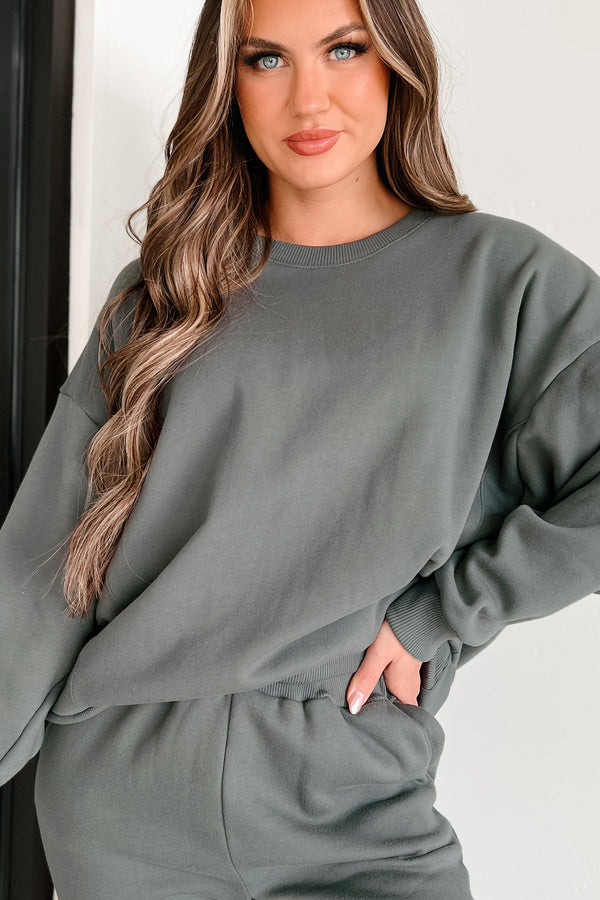 Lazy Weekend Oversized Fleece Sweatshirt (Olive) - NanaMacs