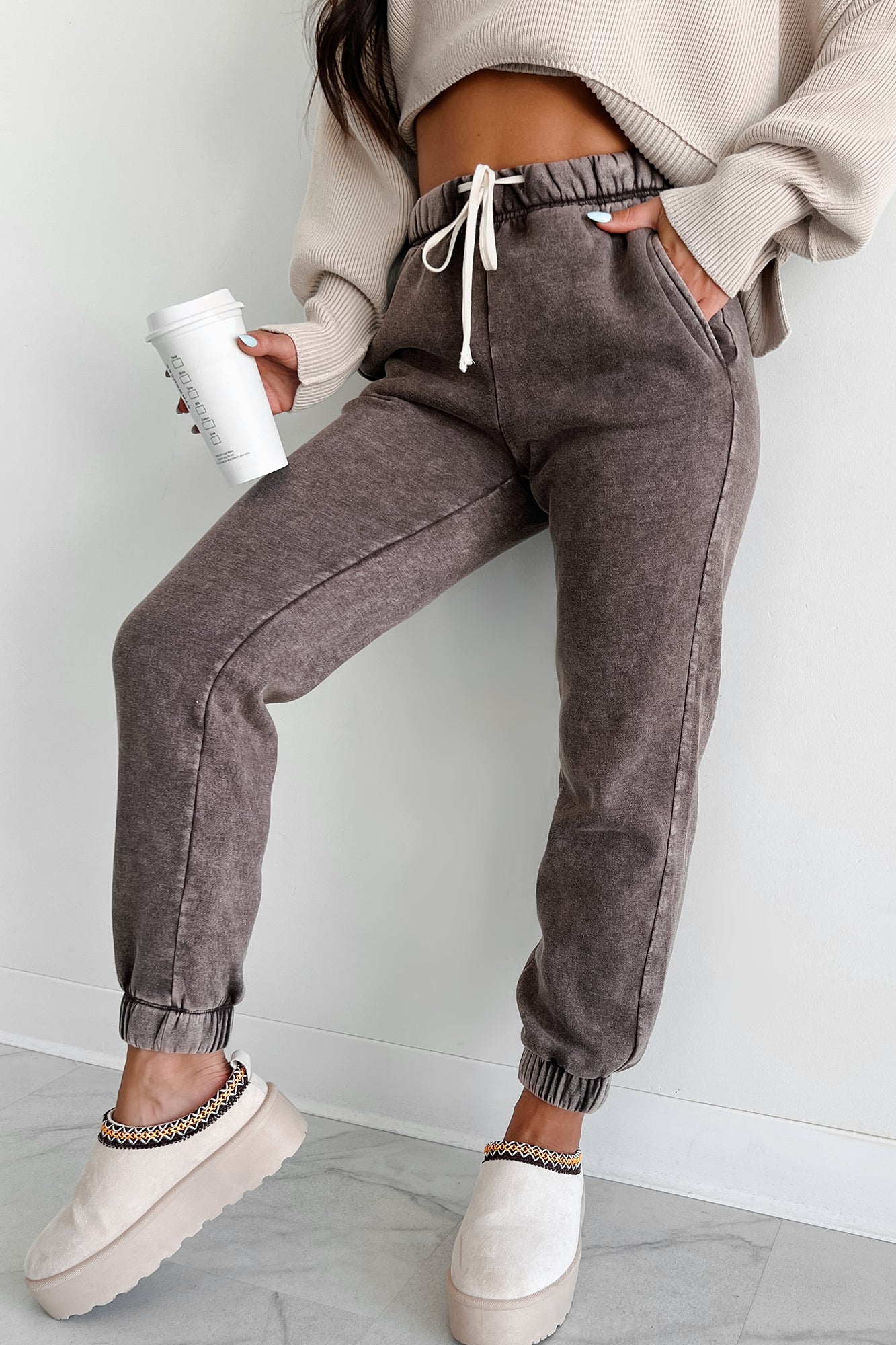 Finnegan Zenana Acid Wash Jogger Sweatpants (Brown) - NanaMacs