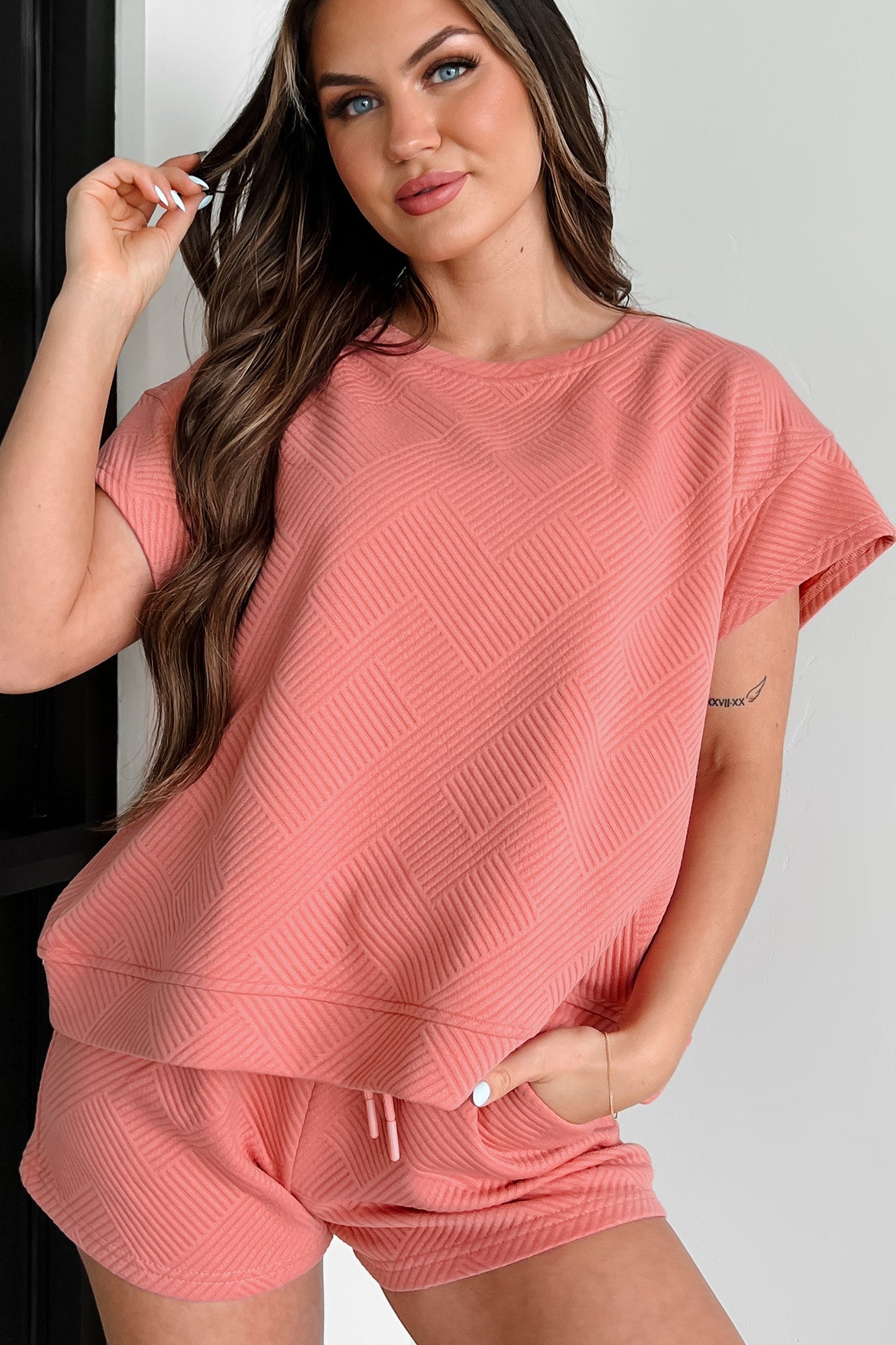 Cool & Collected Oversized Geometric Top (Coral Pink) - NanaMacs