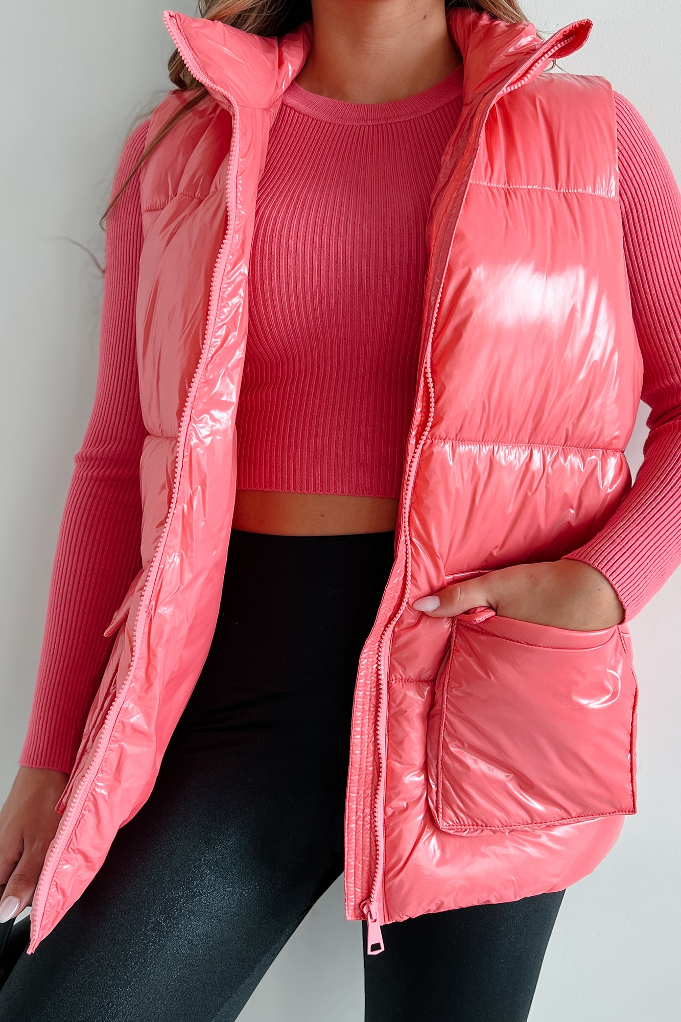 Whistler Welcome Cropped Puffer Vest (Blush) – NanaMacs