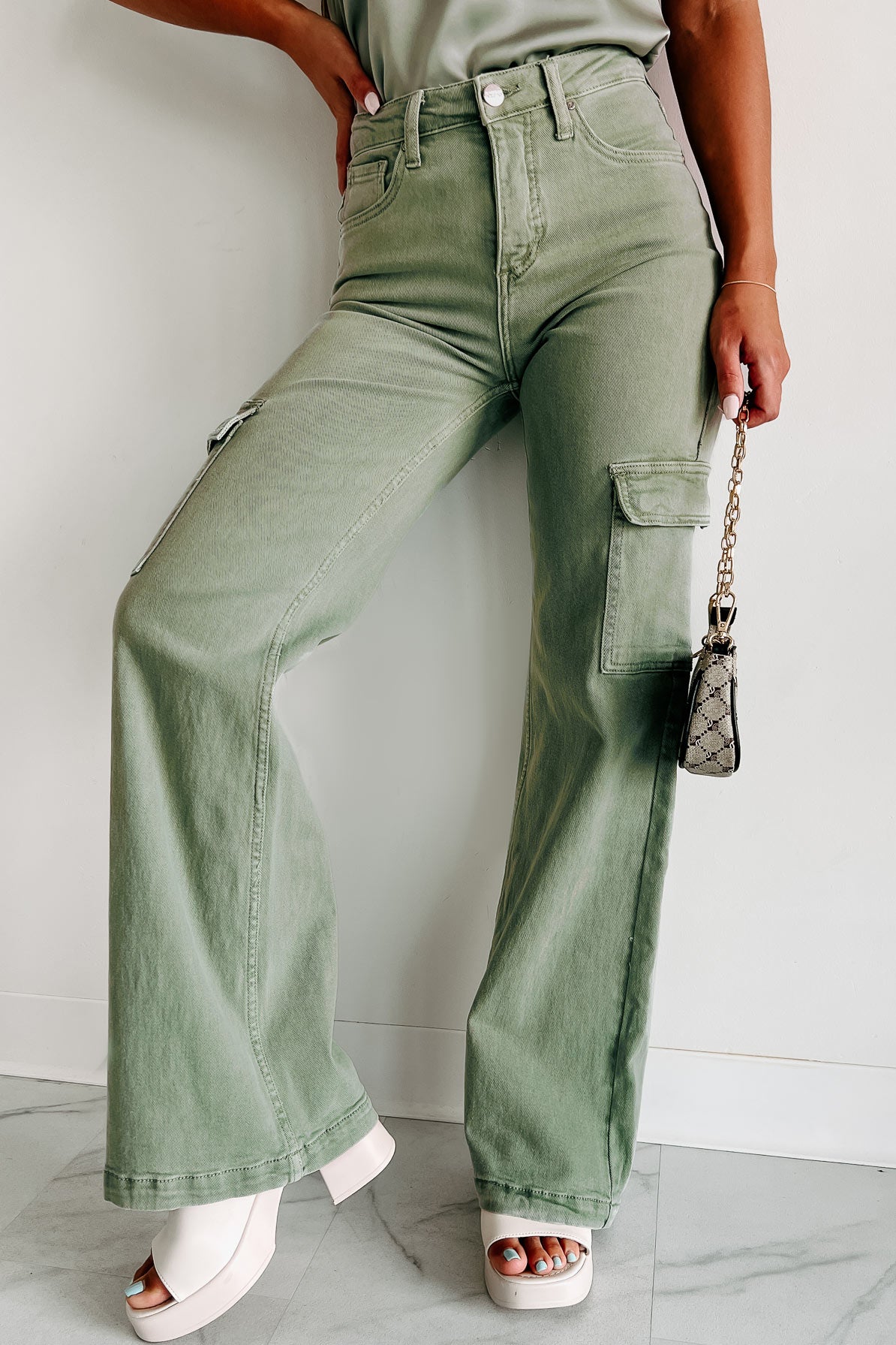High Waisted Zip Up Cargo Jeans  Green pants women, Cargo pants