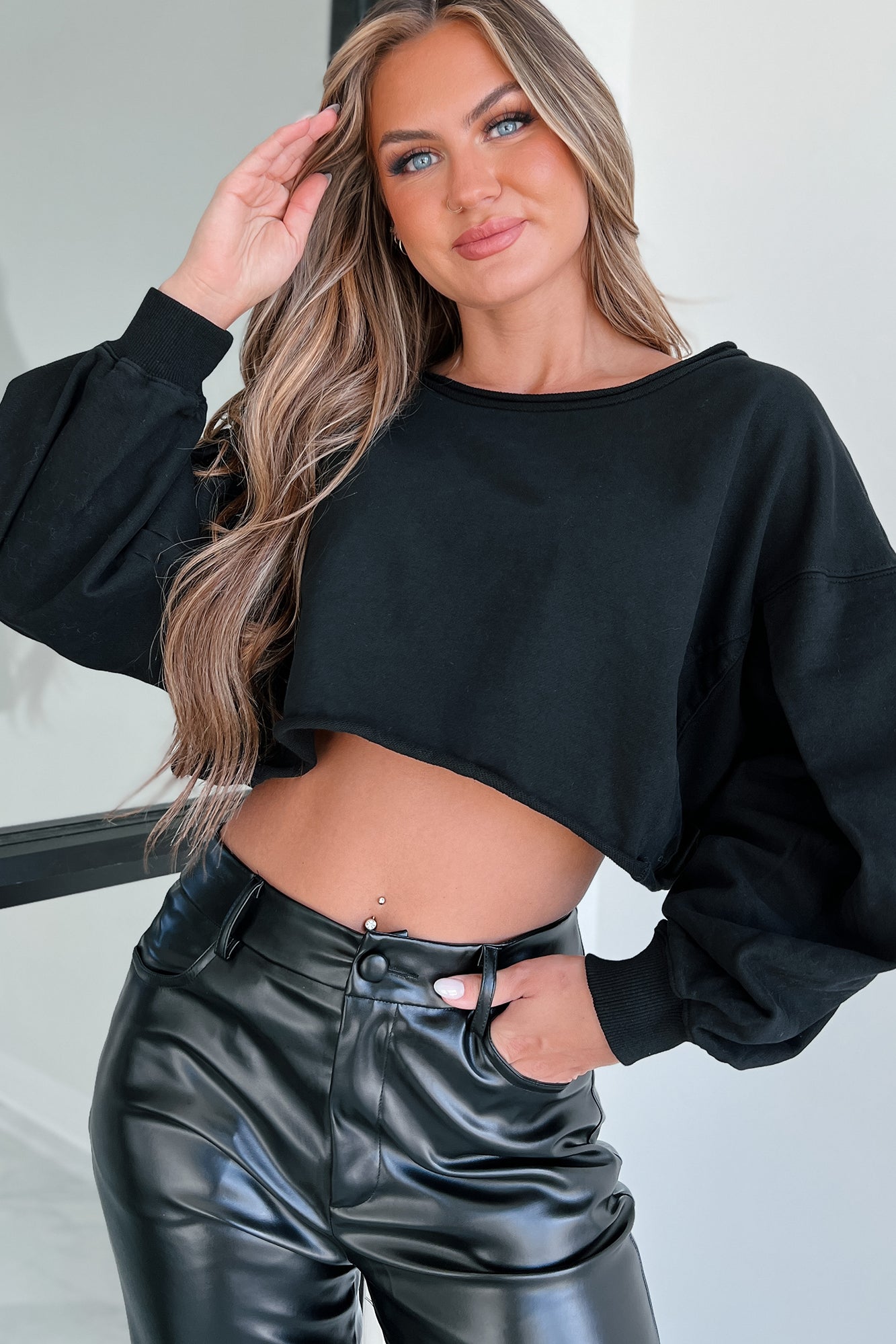Swapping Stories Oversized Crop Pullover (Black) - NanaMacs