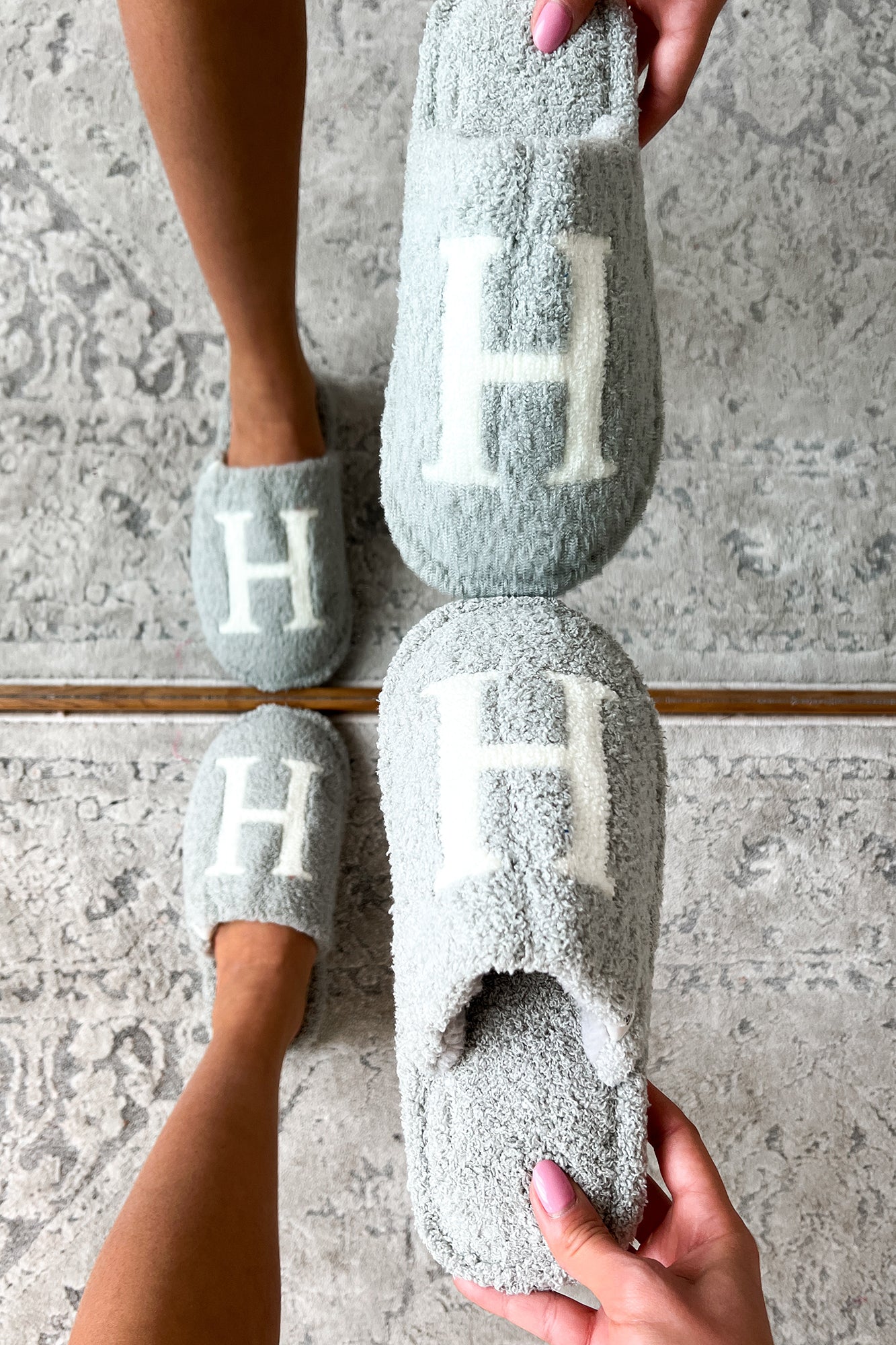 My Bedtime Glam Fuzzy "H" Slippers (Grey) - NanaMacs